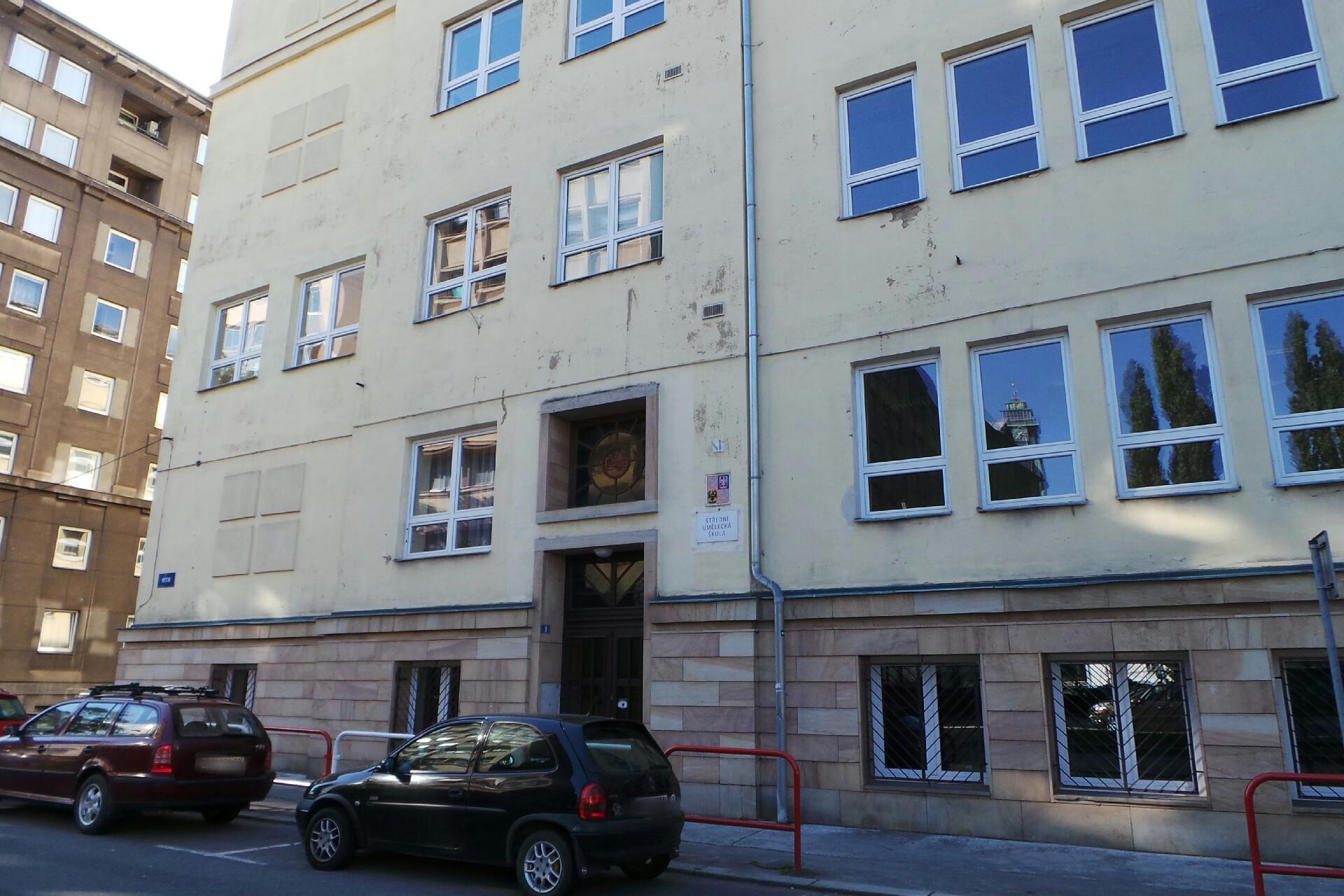 Střední umělecká škola Ostrava, Matiční