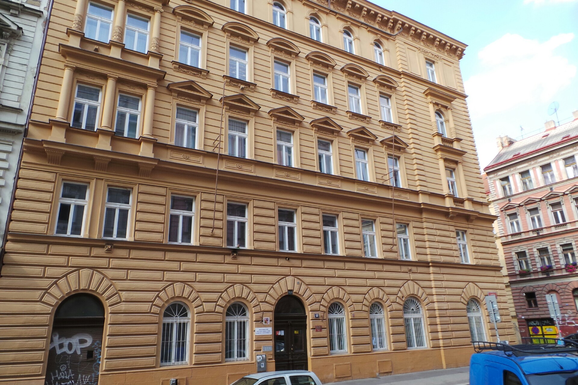 Překladatelská činnost Mgr. Petra Sedmíková