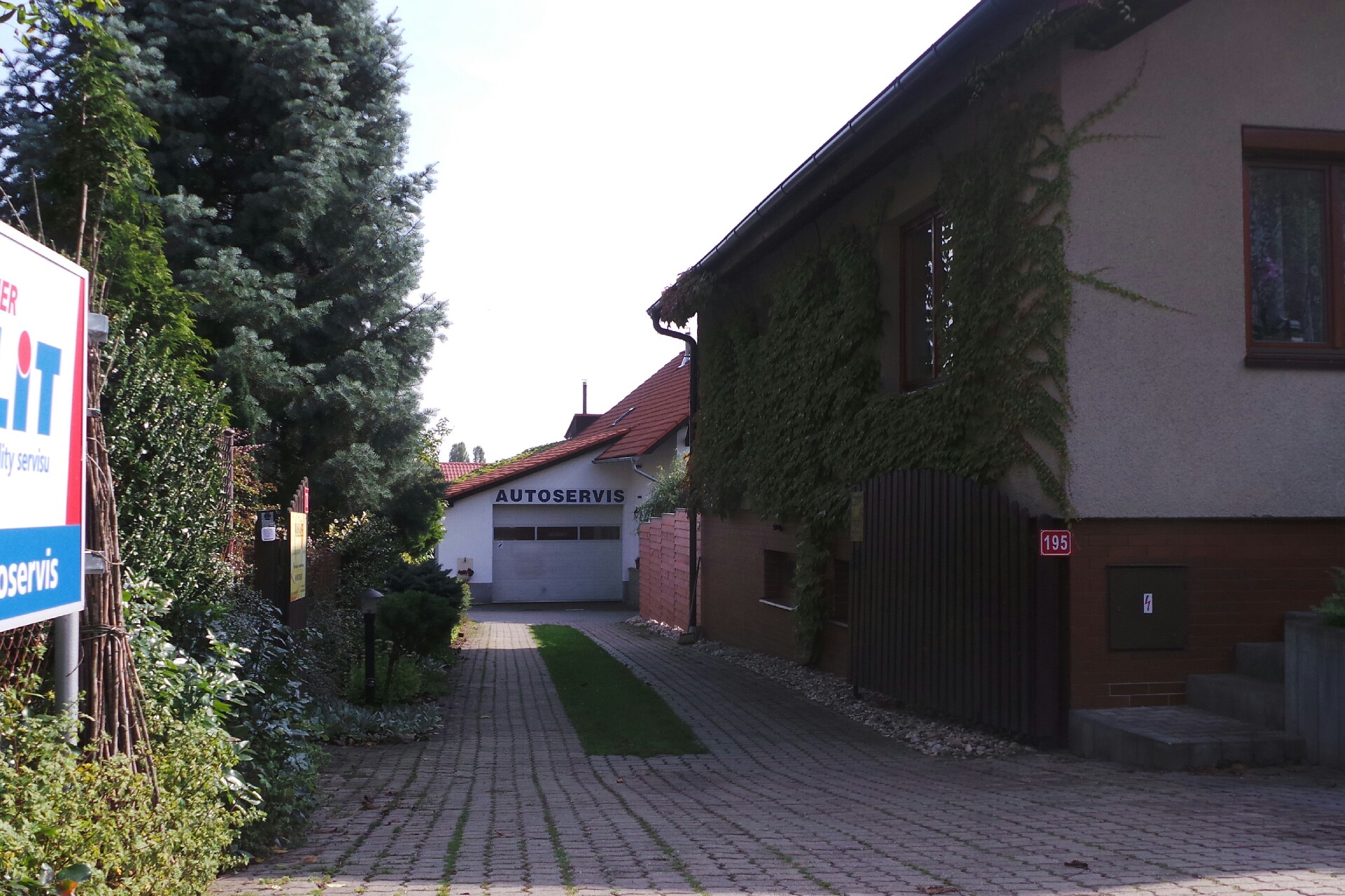 AUTOSERVIS RTR, s.r.o.