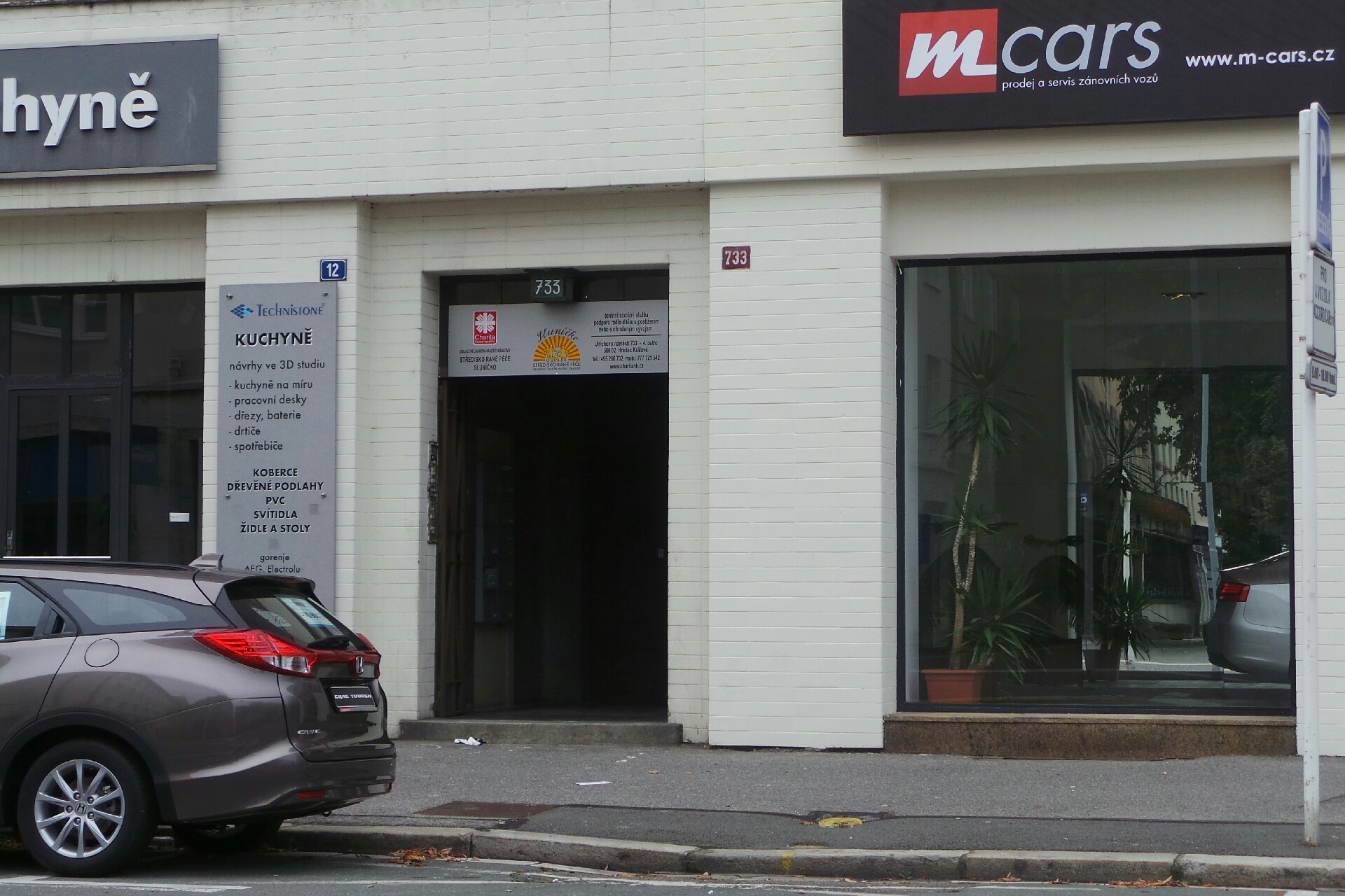 Mgr. Radka Tesařová