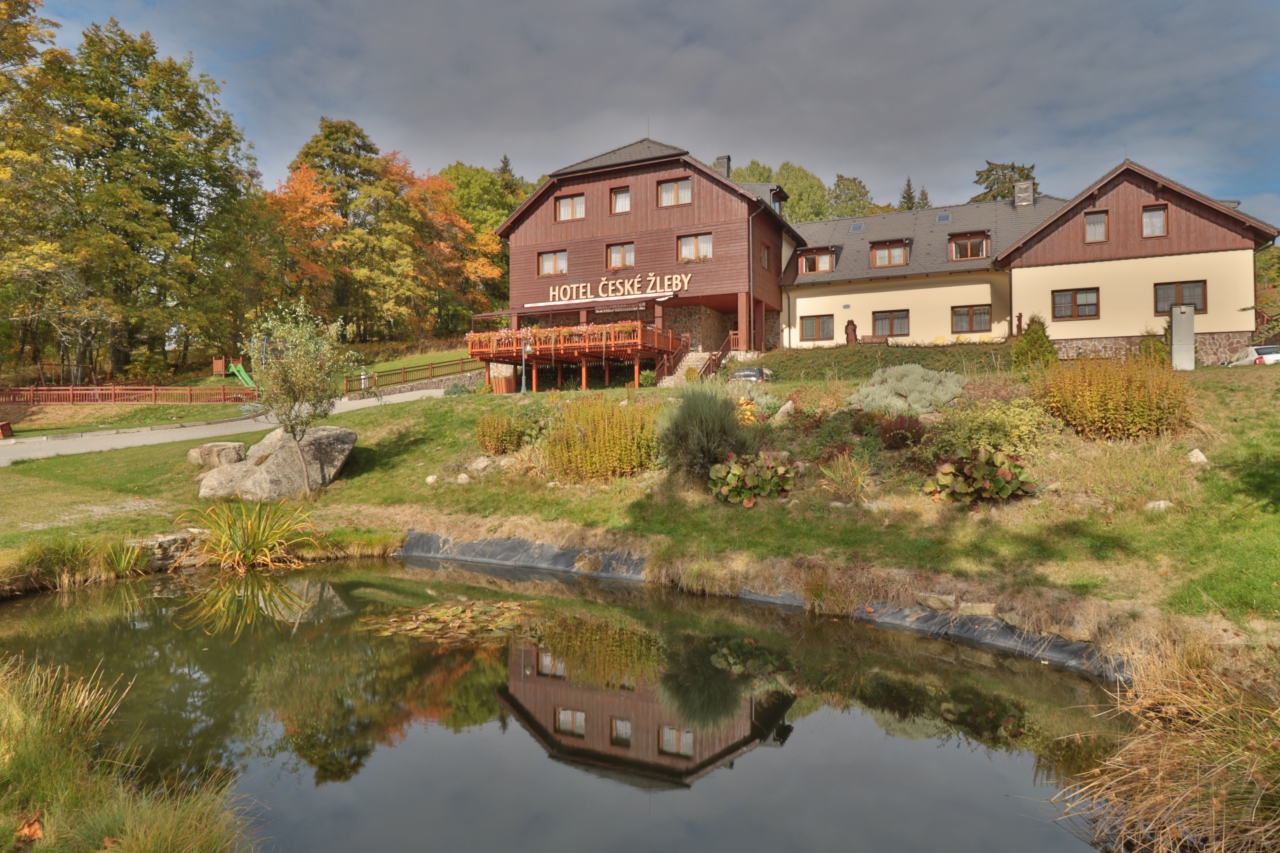 Hotel České Žleby foto 2