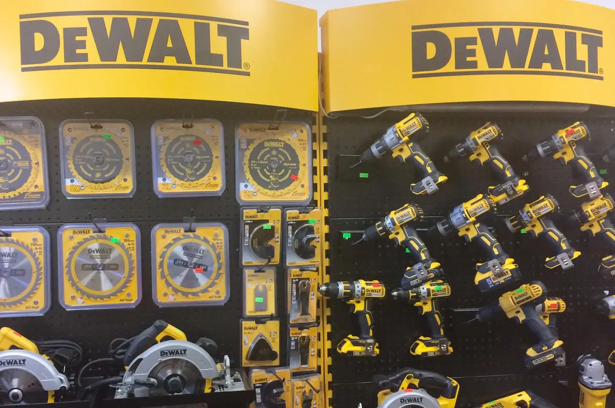 DEWALT - MORAVA.CZ
