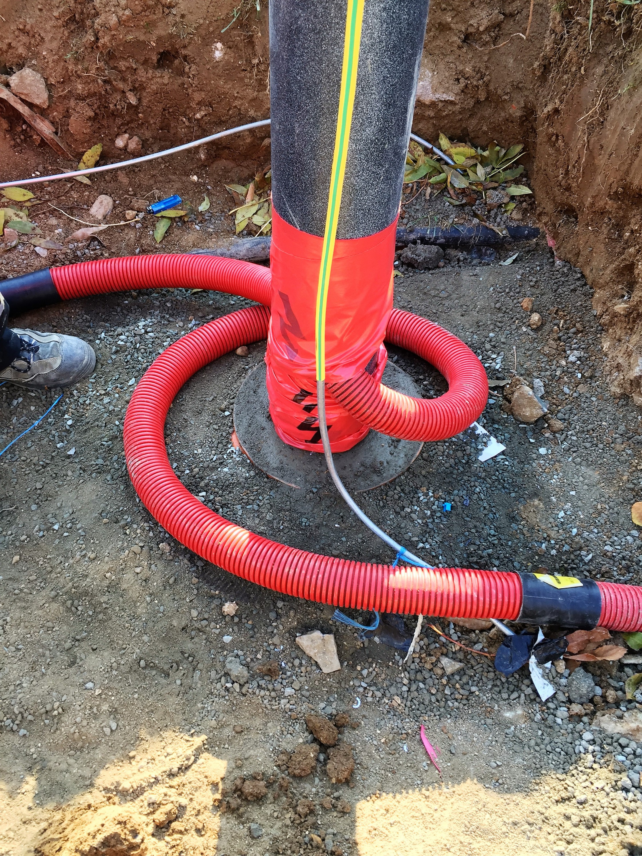 TOP ENERGA - elektroinstalace, hromosvody foto 2