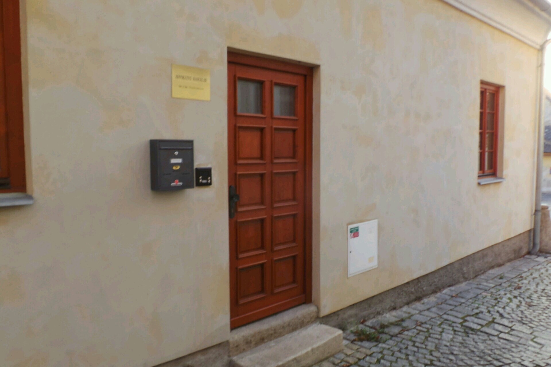 Mgr. et Mgr. Veronika Ondřejová, advokátní kancelář