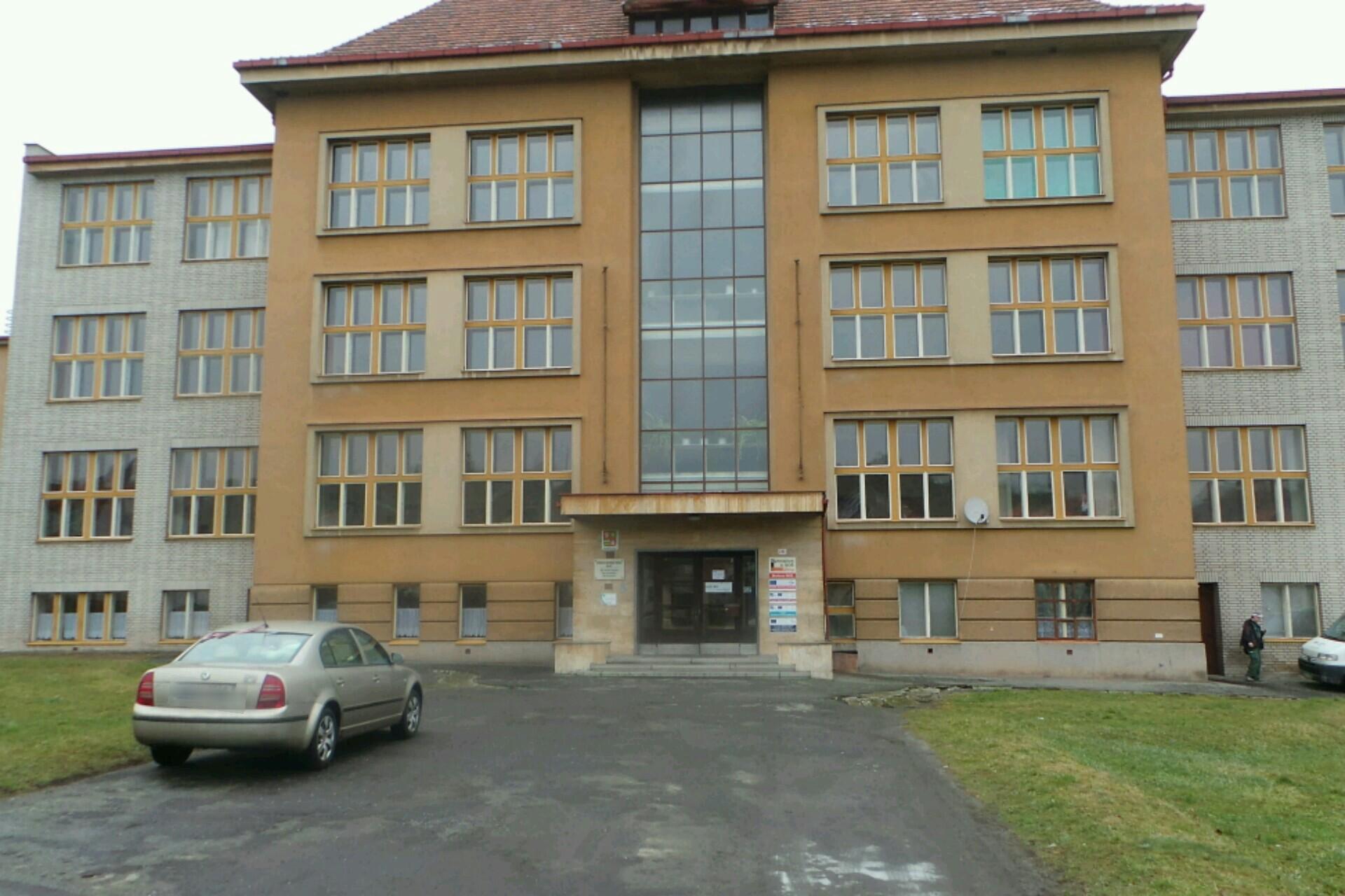 Gymnázium a Střední odborná škola, Plasy