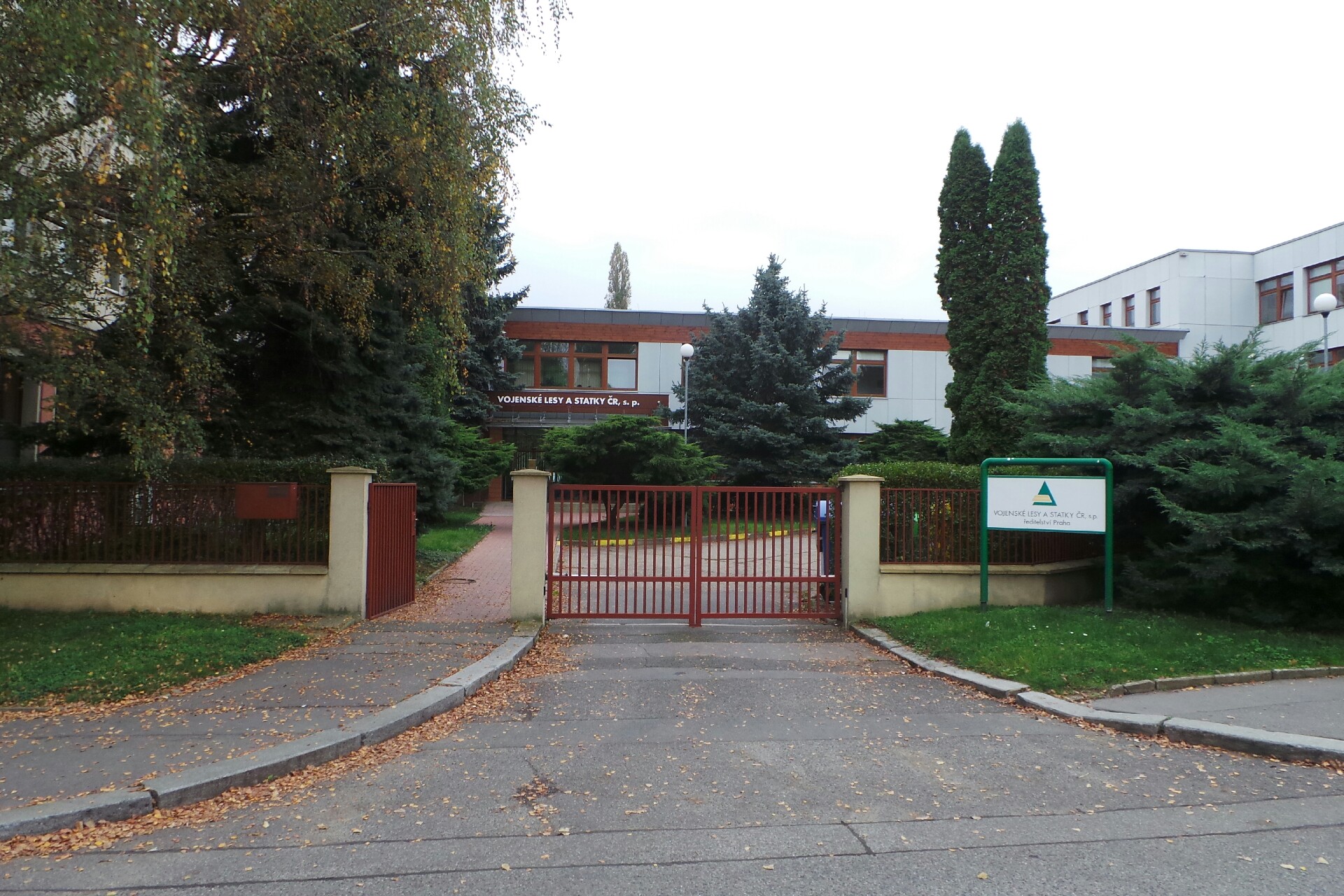 Vojenské lesy a statky ČR, s.p. foto 1