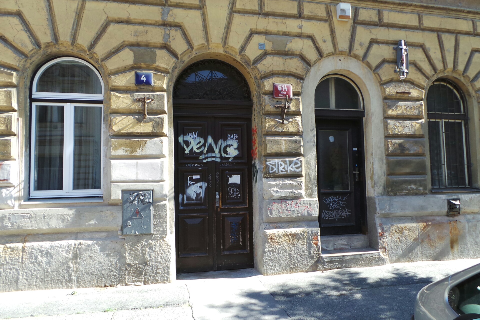 Battery Centre - Ladislav Rohlík