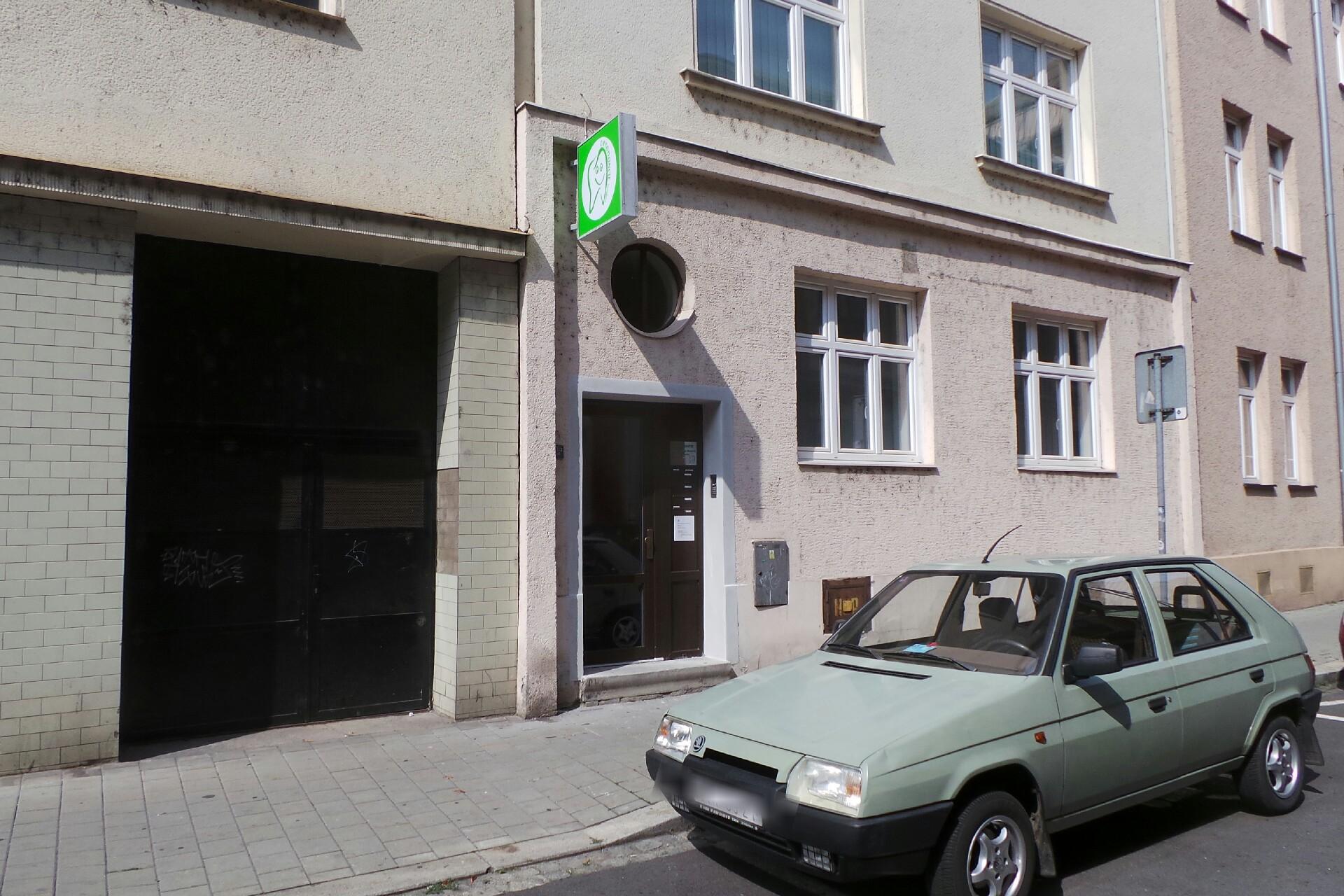 MUDr. Andrea Závadová