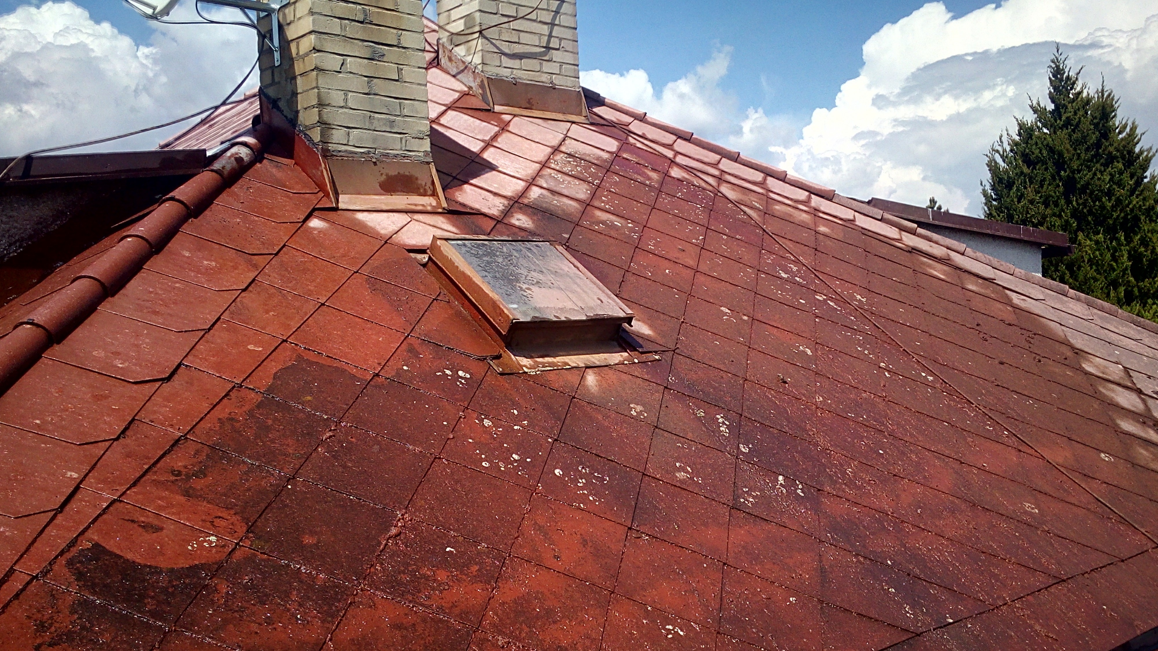 Střechy Vídenský s.r.o. / čištění a renovační nátěry střech foto 6