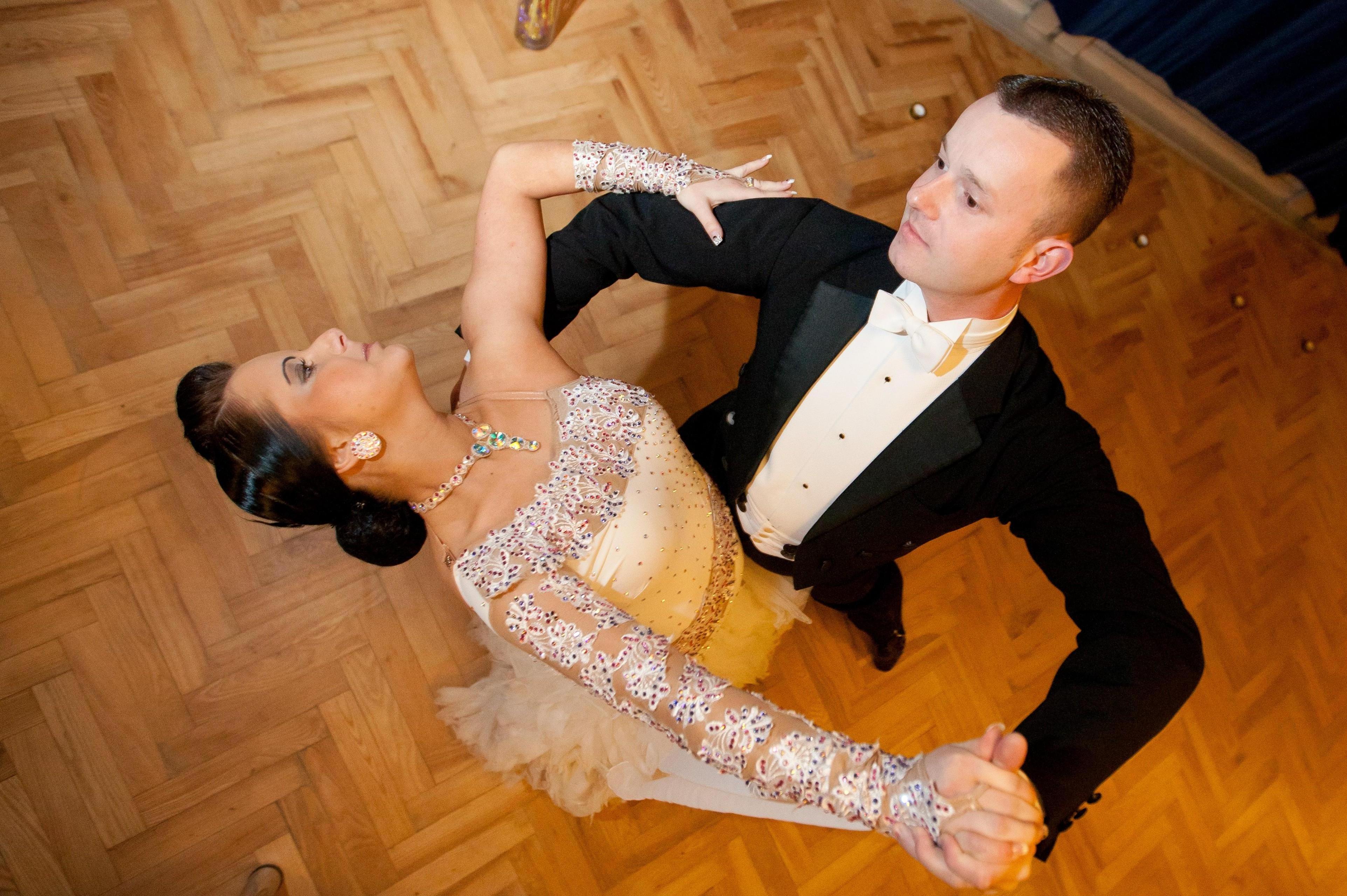 Taneční kurzy nejen v KD Gerbera - Radek Vondřejc & Ing. Jana Bednářová