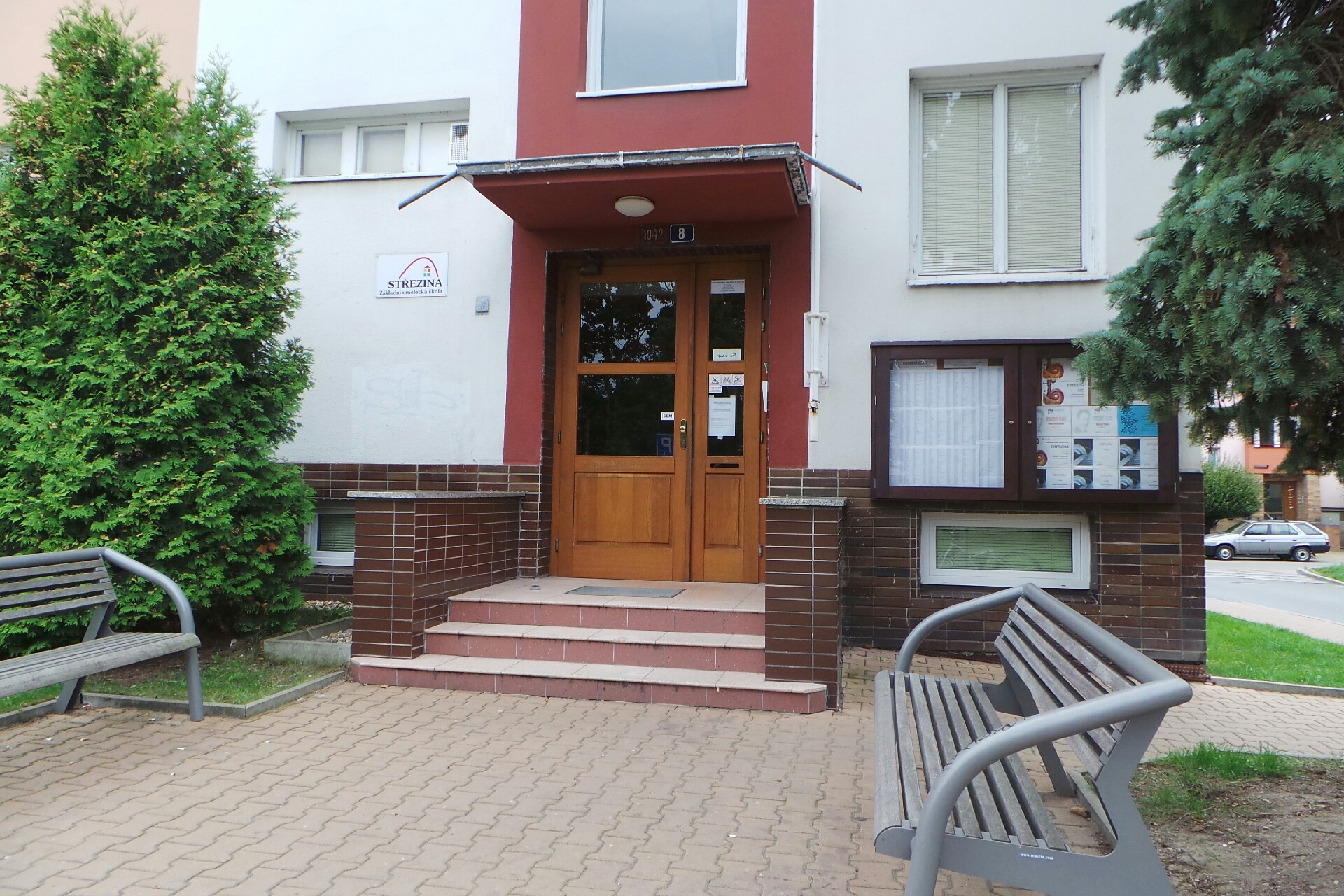 Základní umělecká škola Střezina, Hradec Králové, Luční 838