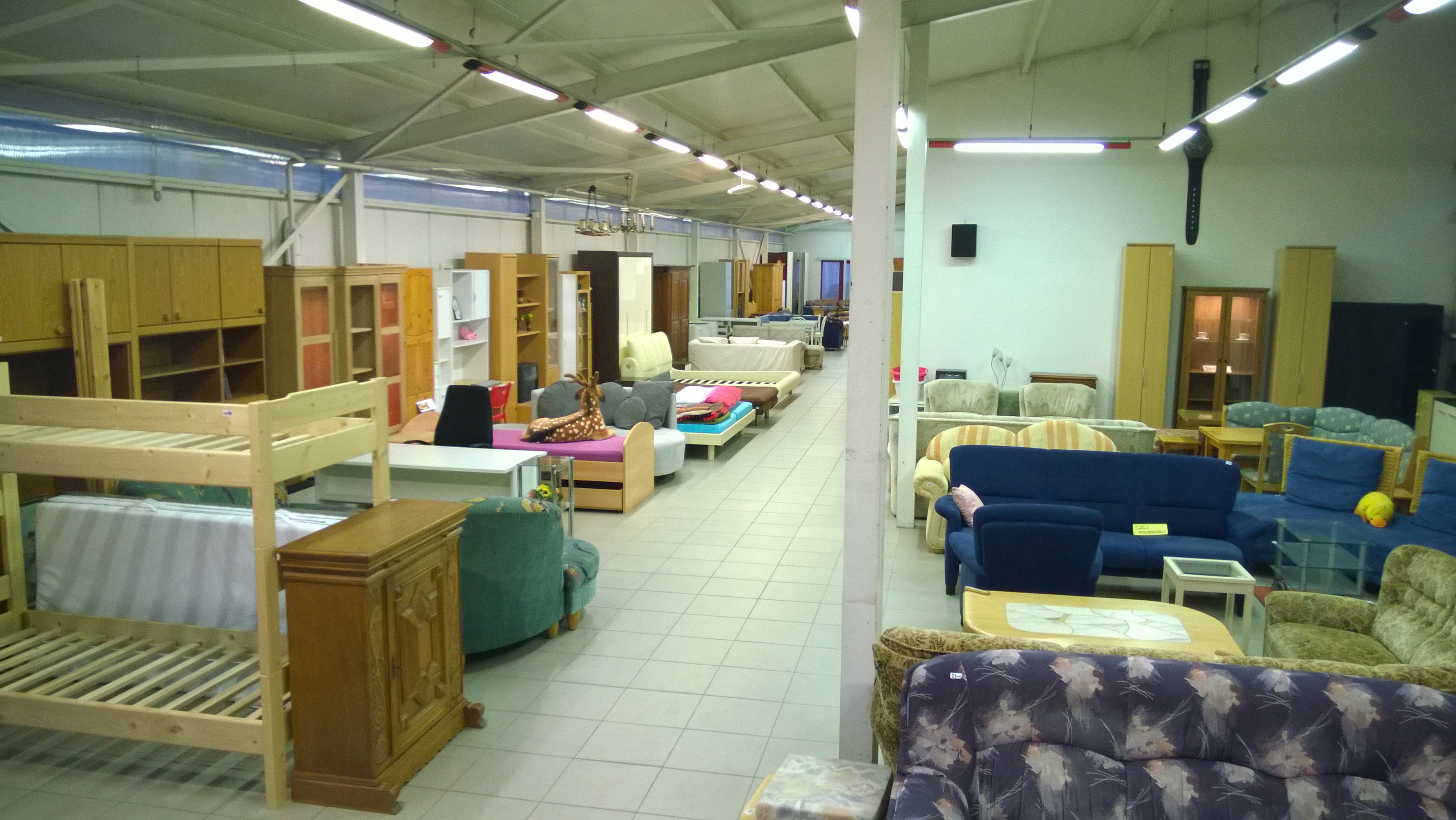 Levný nábytek z dovozu - Petr Hladík foto 2