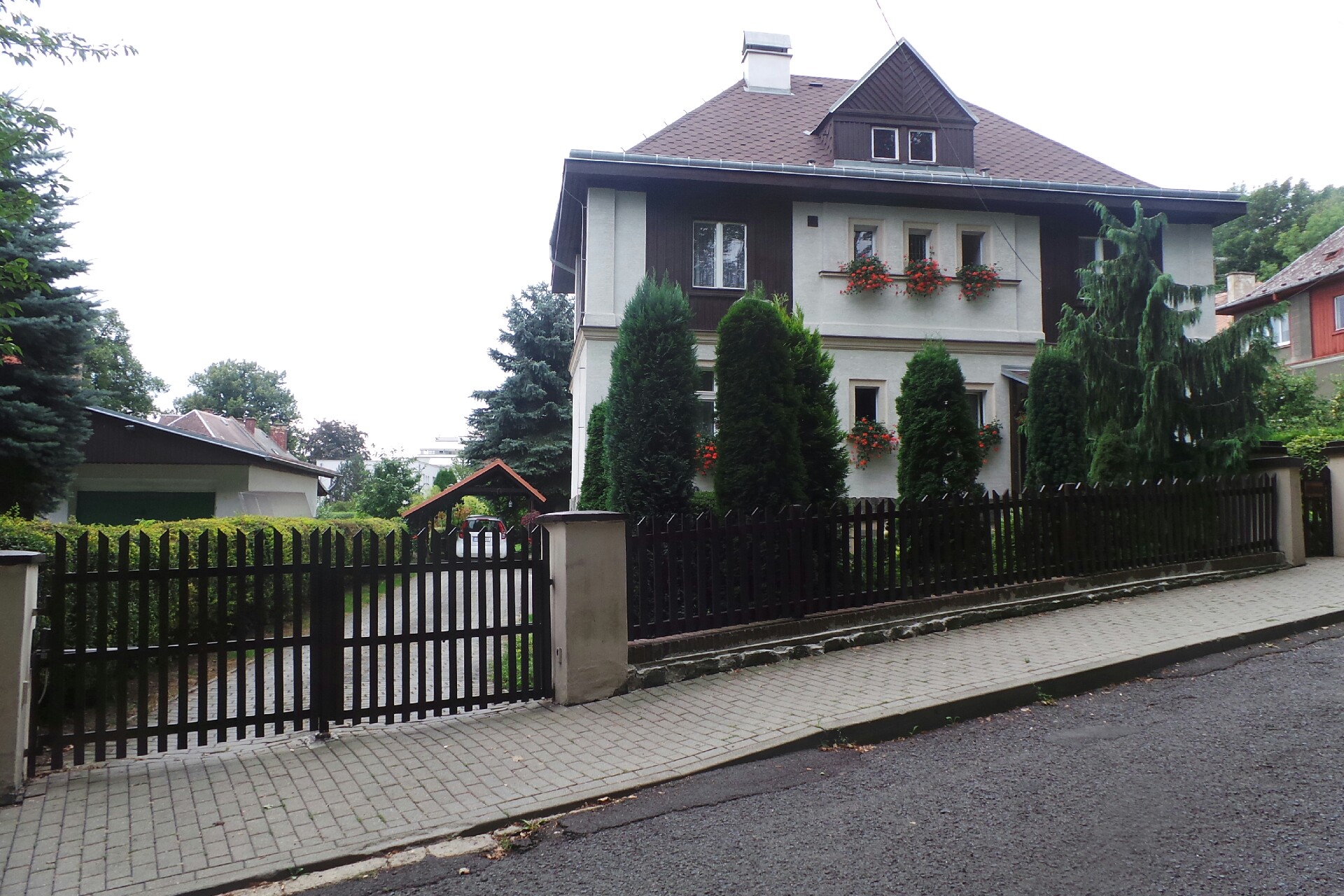 MUDr. Alena Klapková