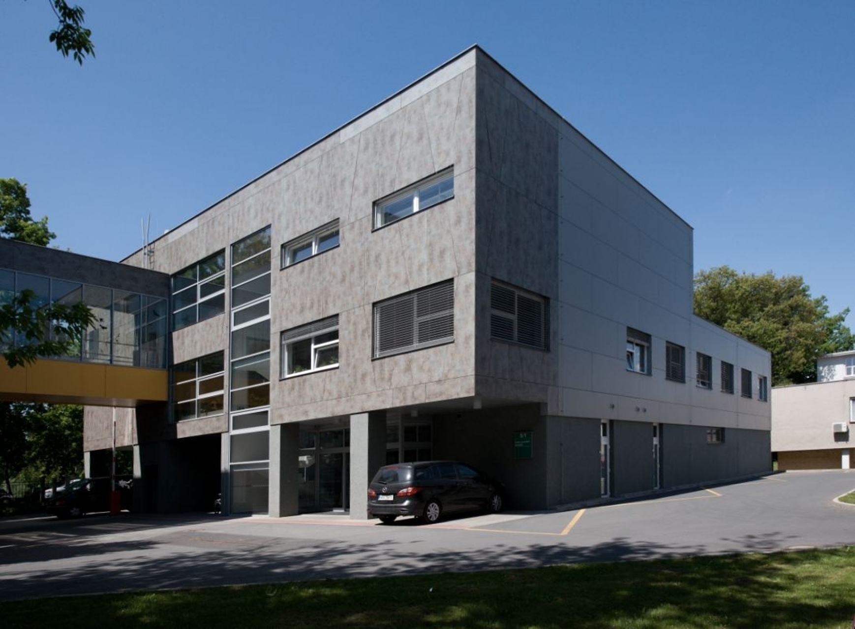 Ústav soudního lékařství LF UK a FN Hradec Králové