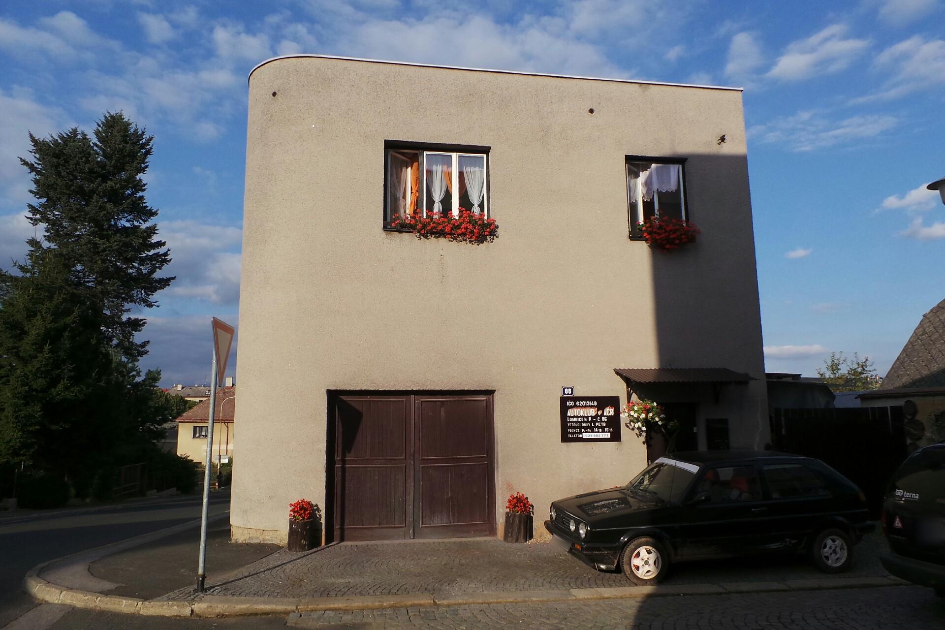 Autoklub v AČR Lomnice nad Popelkou foto 1