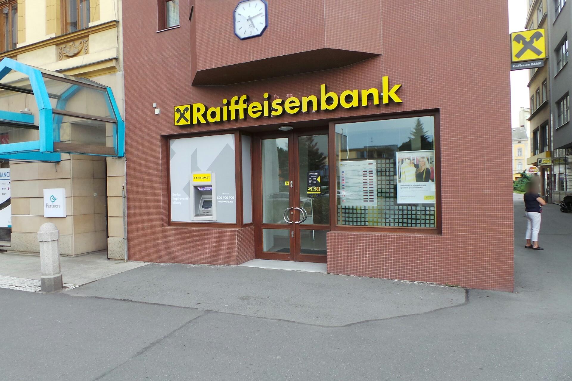 Raiffeisenbank - bankomat