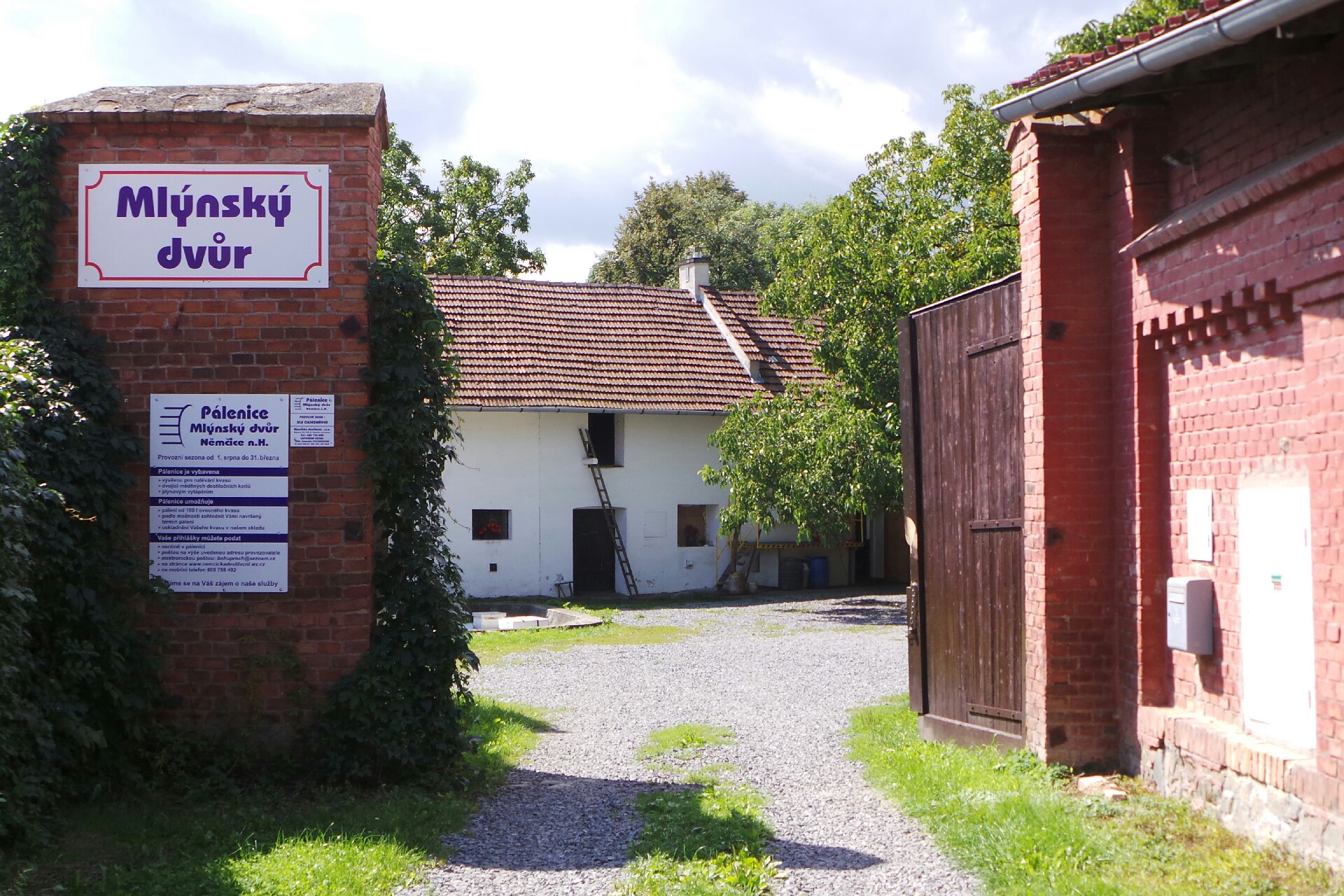 Němčická destilační, s.r.o. foto 1