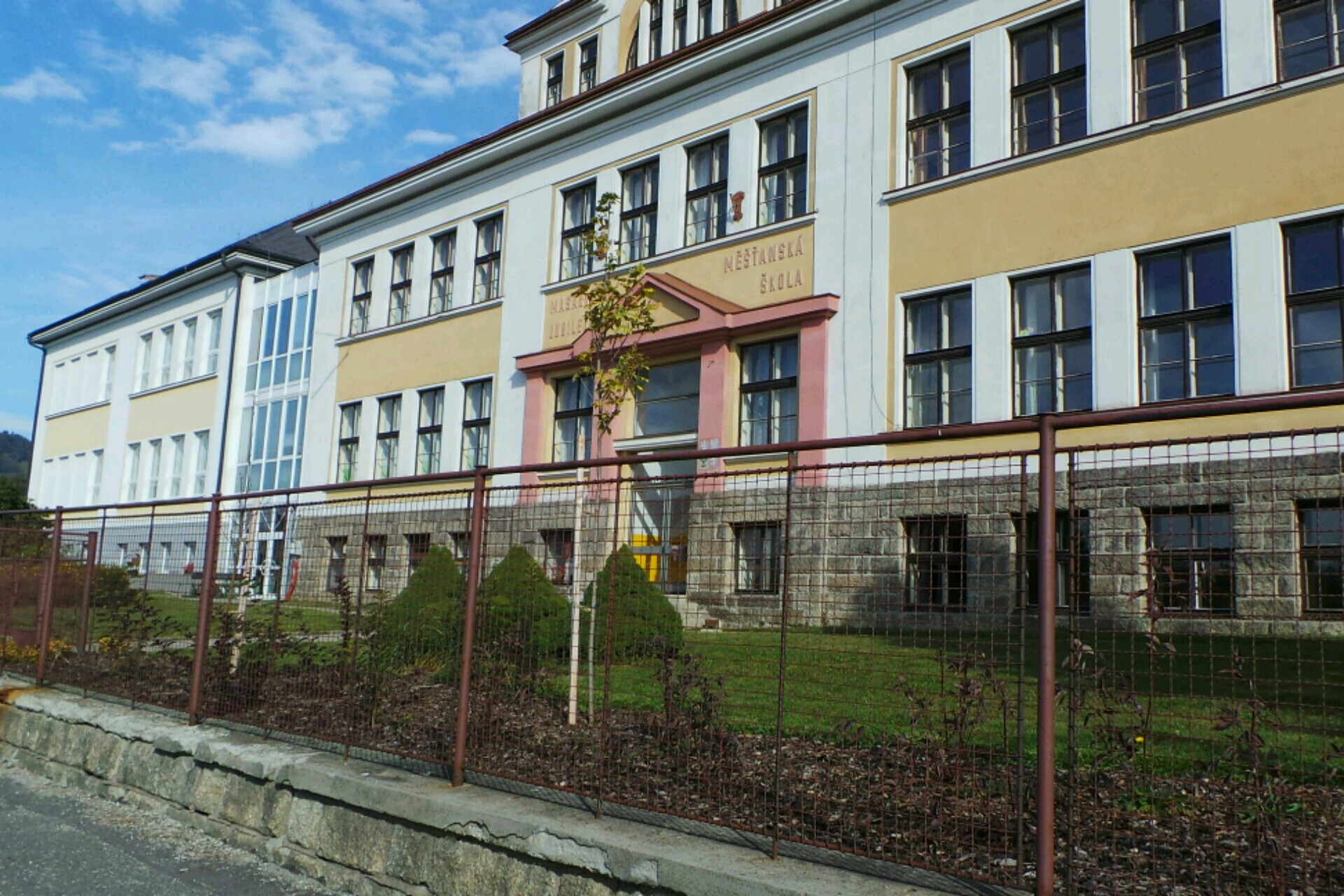 Masarykova základní škola Zásada