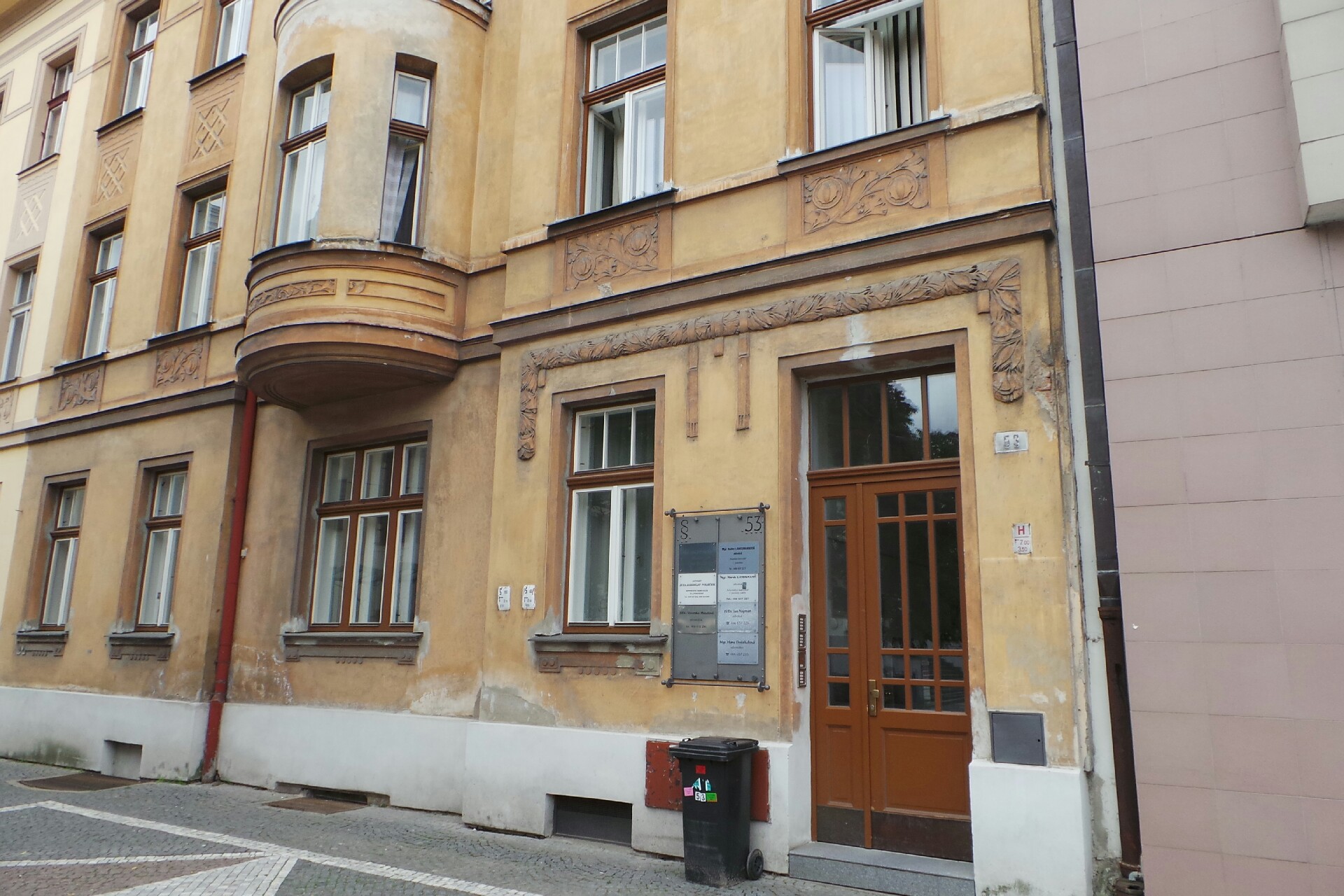 Mgr. Radka Landsmannová, advokát