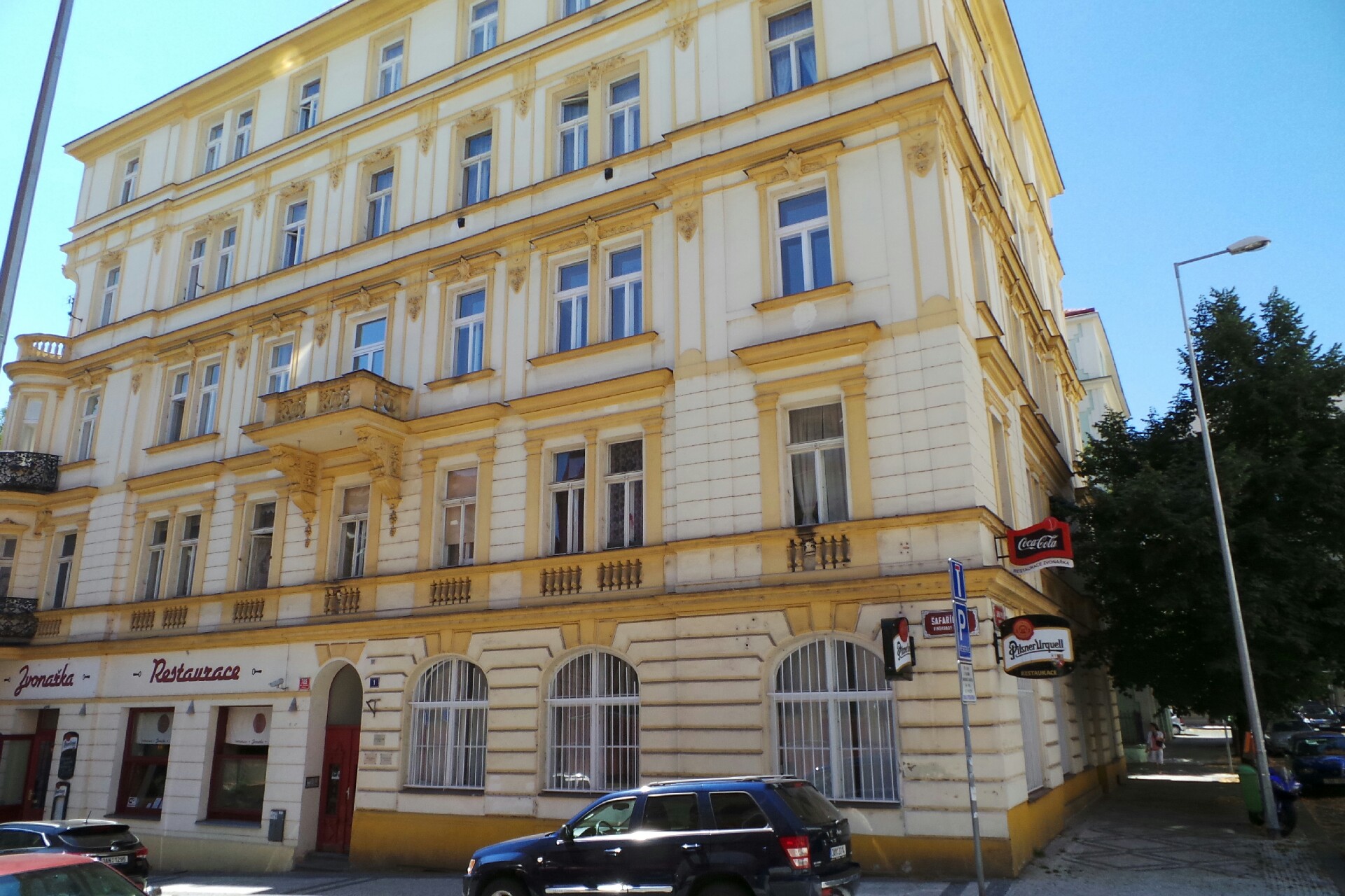 Mgr. Soňa Hanzalová, Ph.D., advokátka