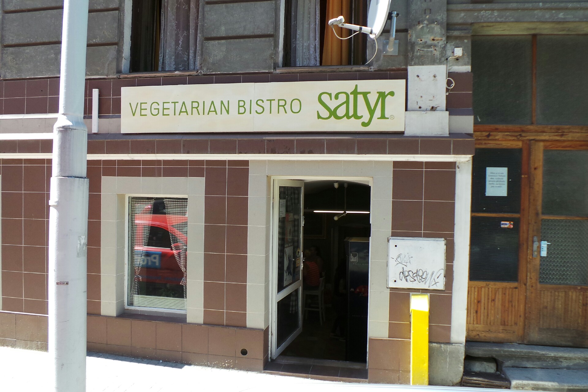 Vegetarian Bistro Satyr