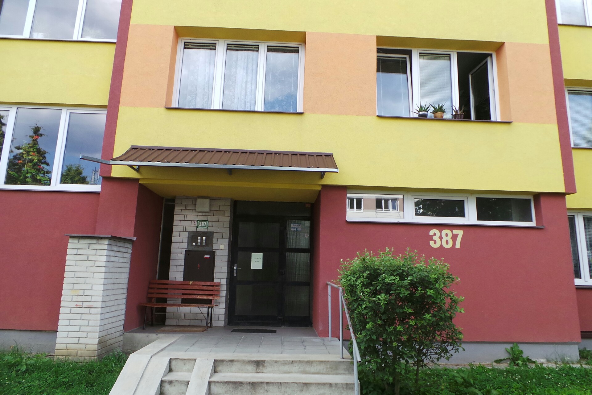 Mgr. Jana Bürgerová - Lingua Germana