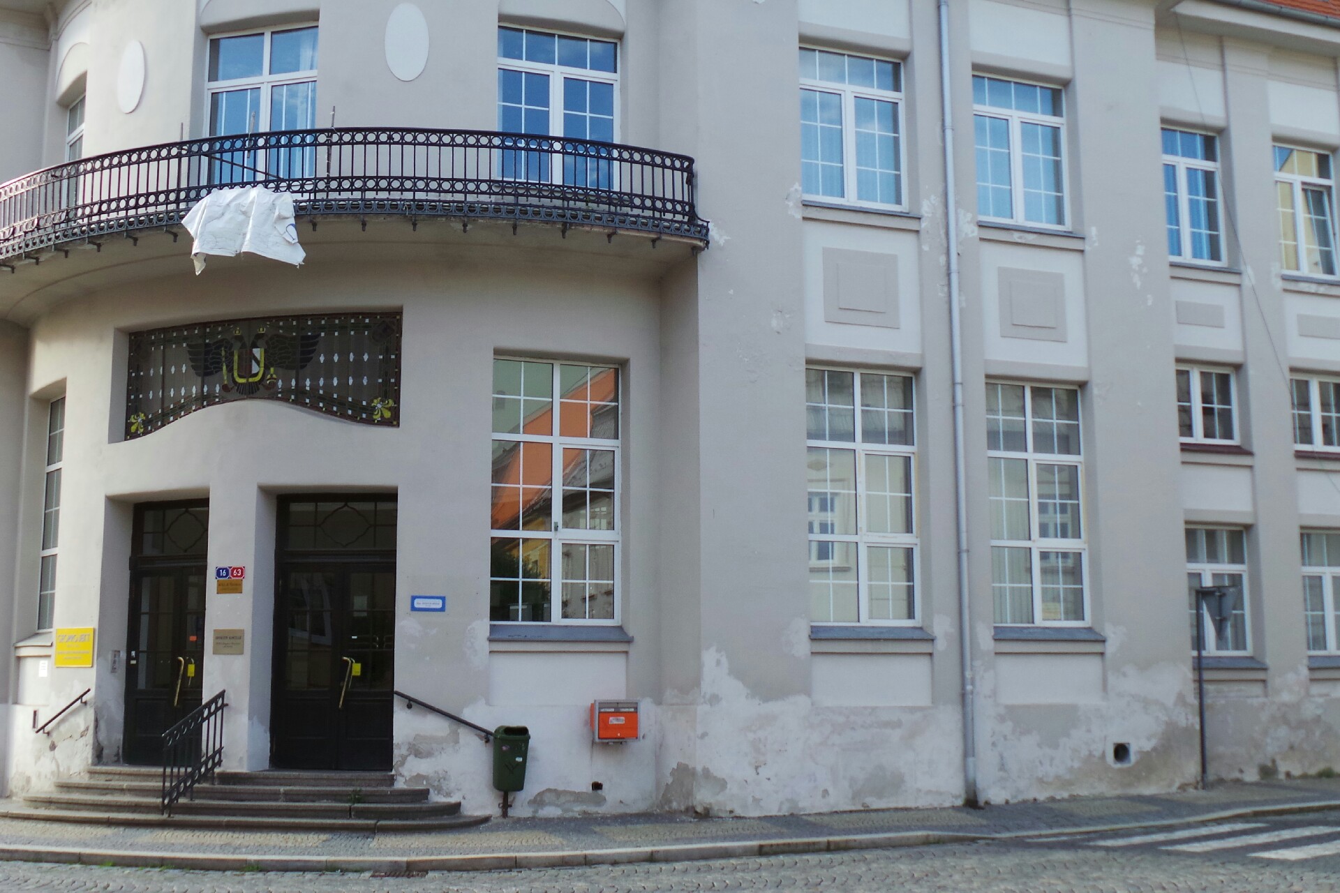 Mgr. Bohuslav Roll, advokát