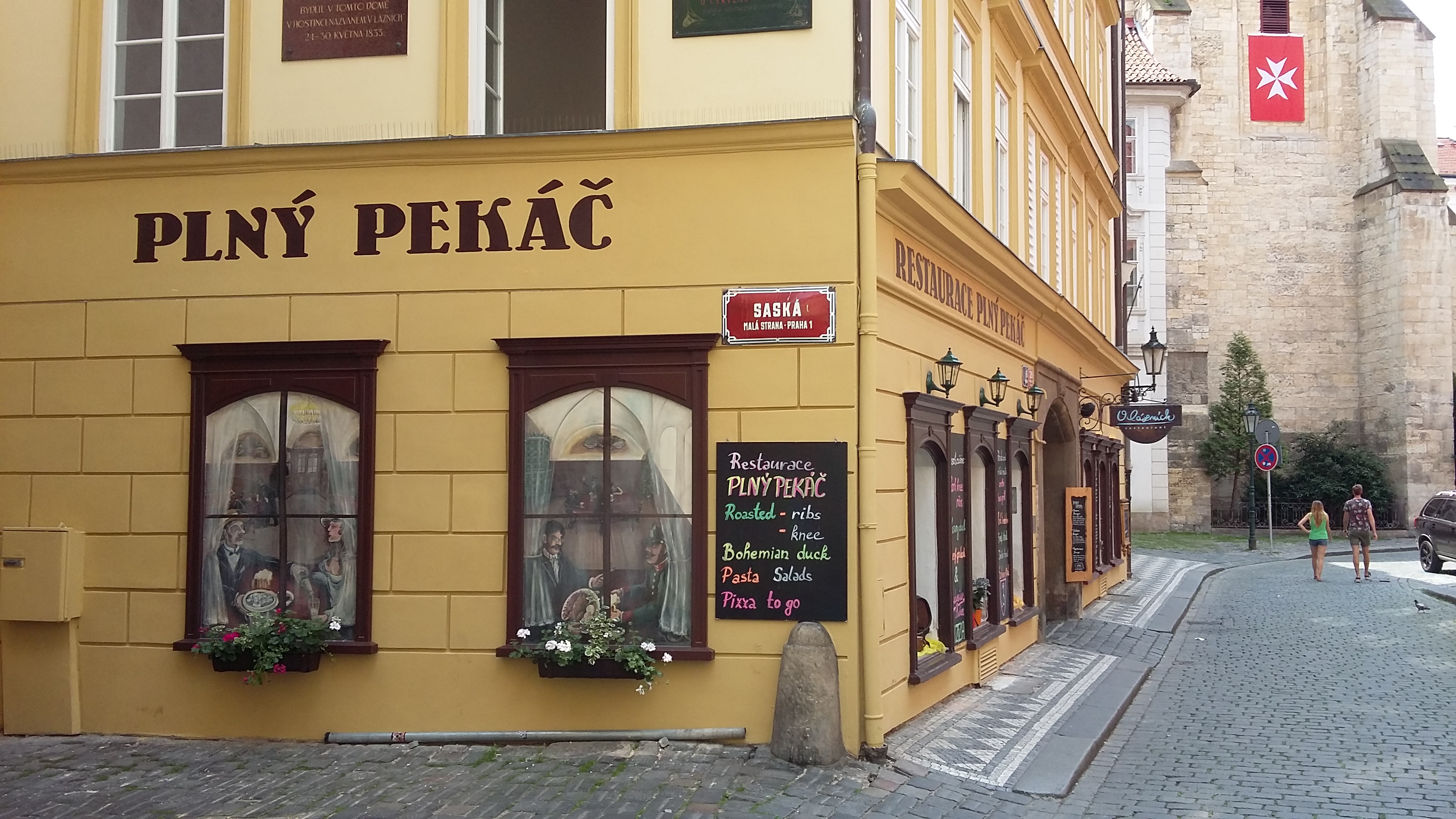 PLNÝ PEKÁČ - restaurace a pivnice foto 2