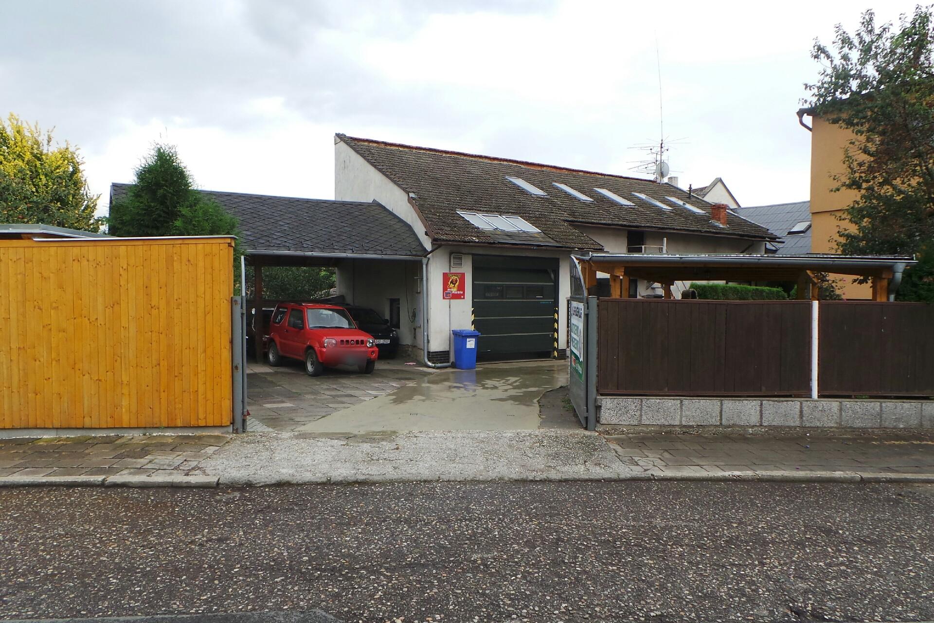 Hilse Garage