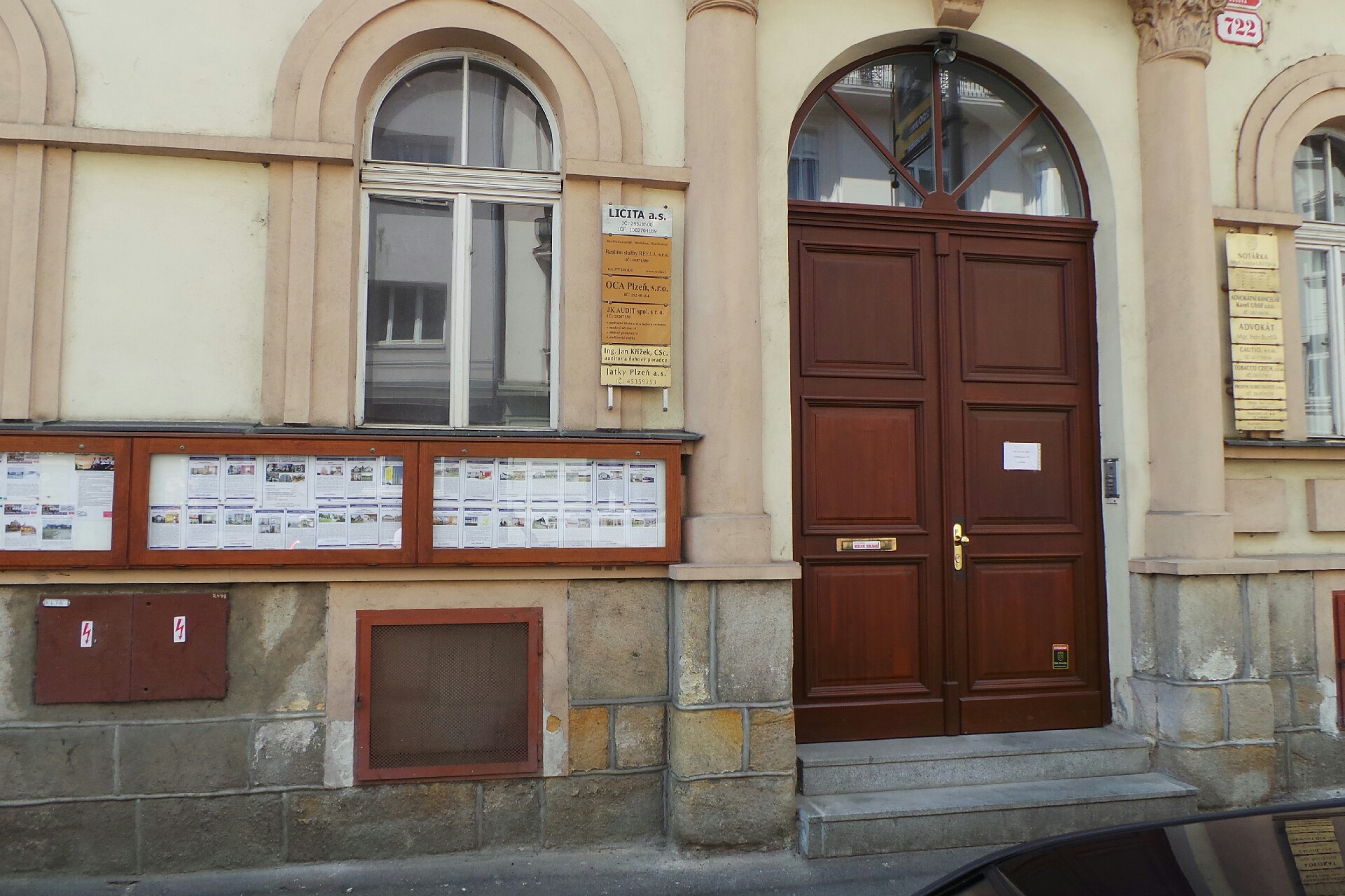 Mgr. Tomáš Linha, advokát