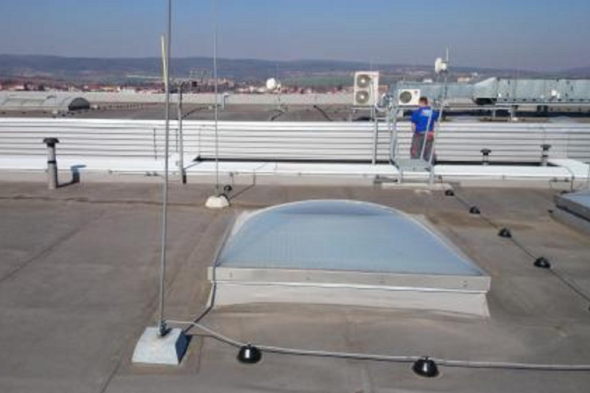 Vzduchotechnika, klimatizace, chlazení  – Jiří Láska