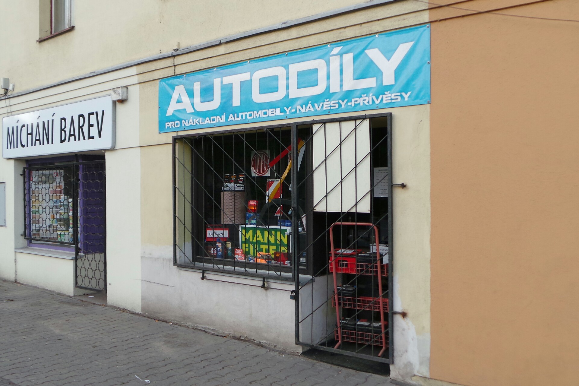 AUTODÍLY BRANDA