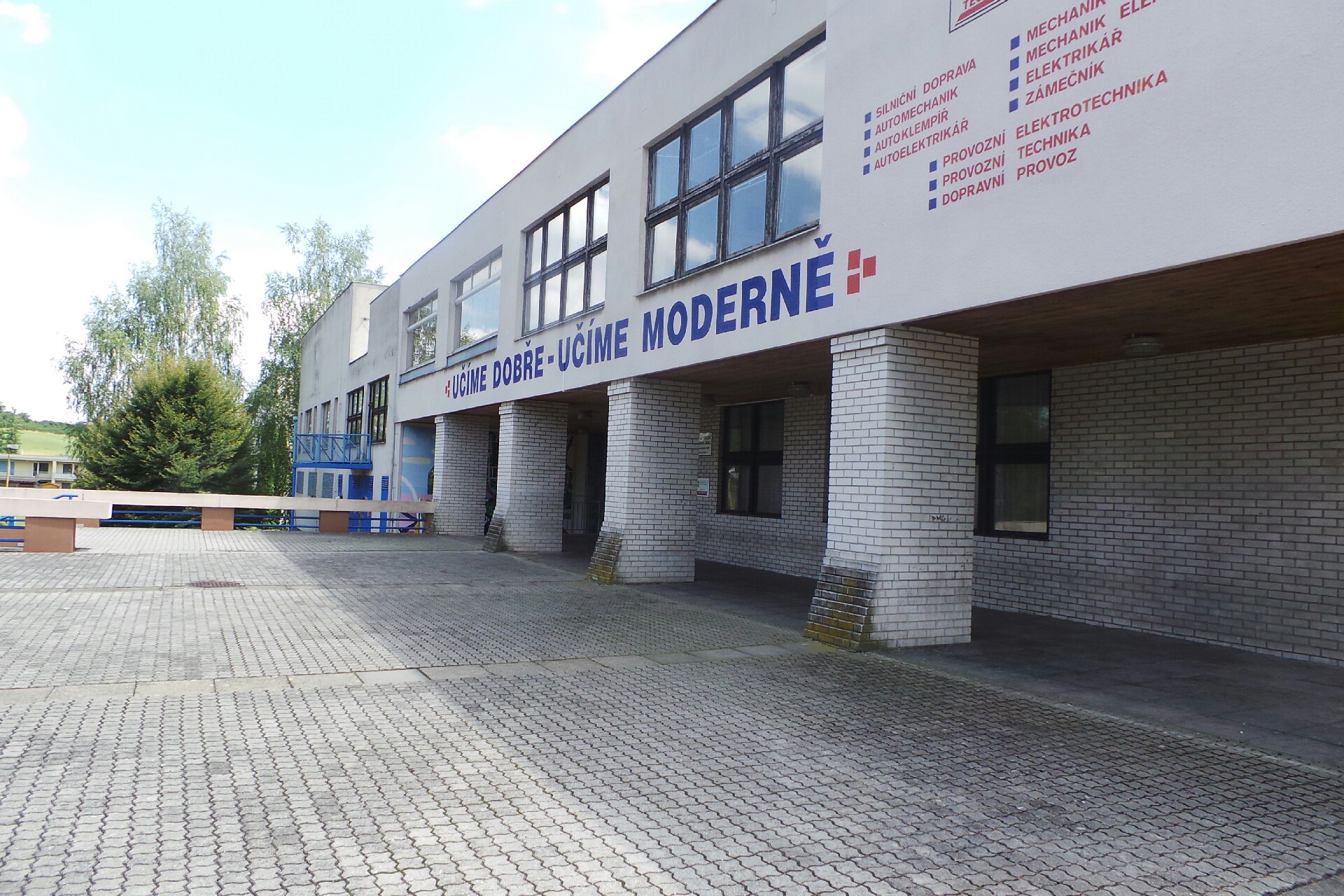 ISŠT Benešov - Školní jídelna