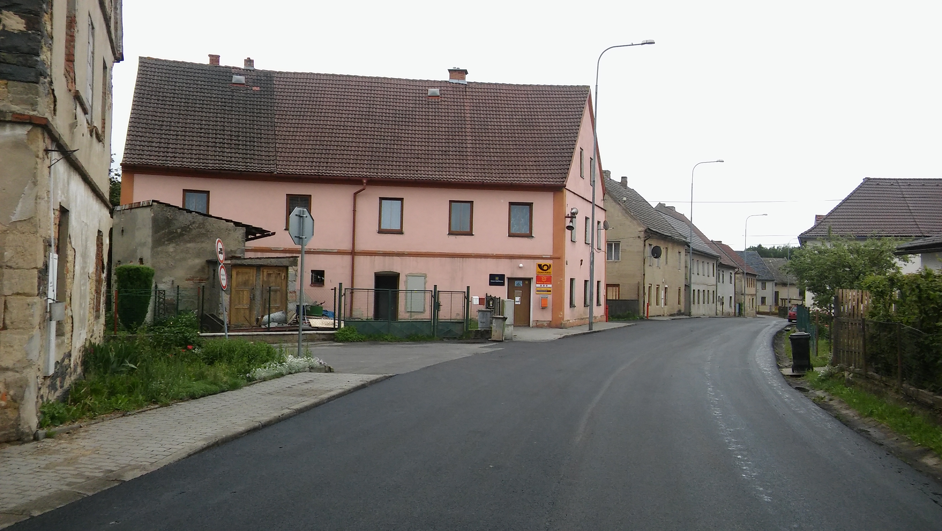 Pošta Blíževedly foto 1