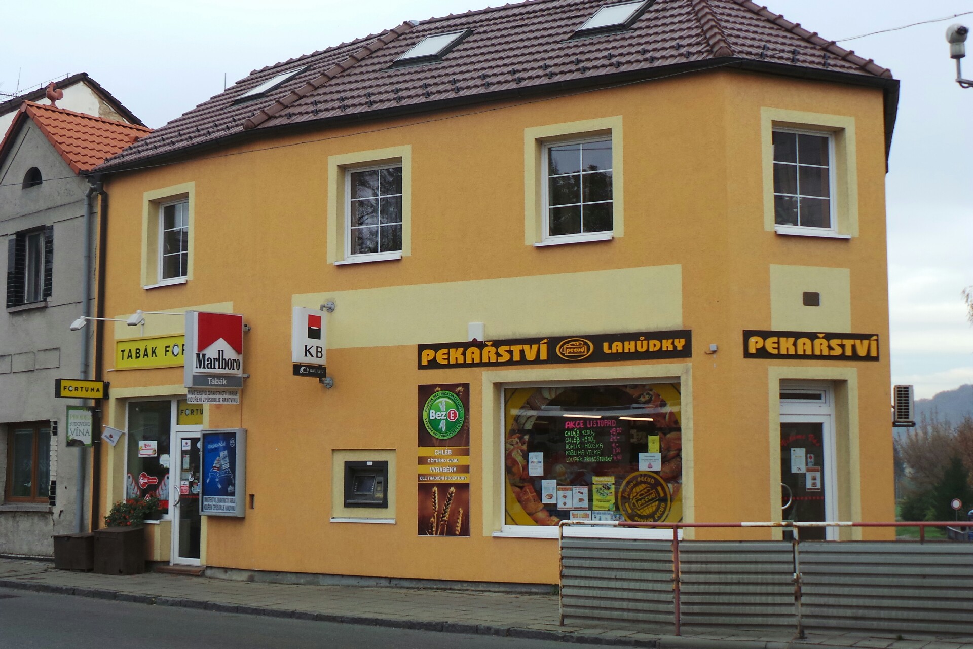 Bankomat Komerční banky