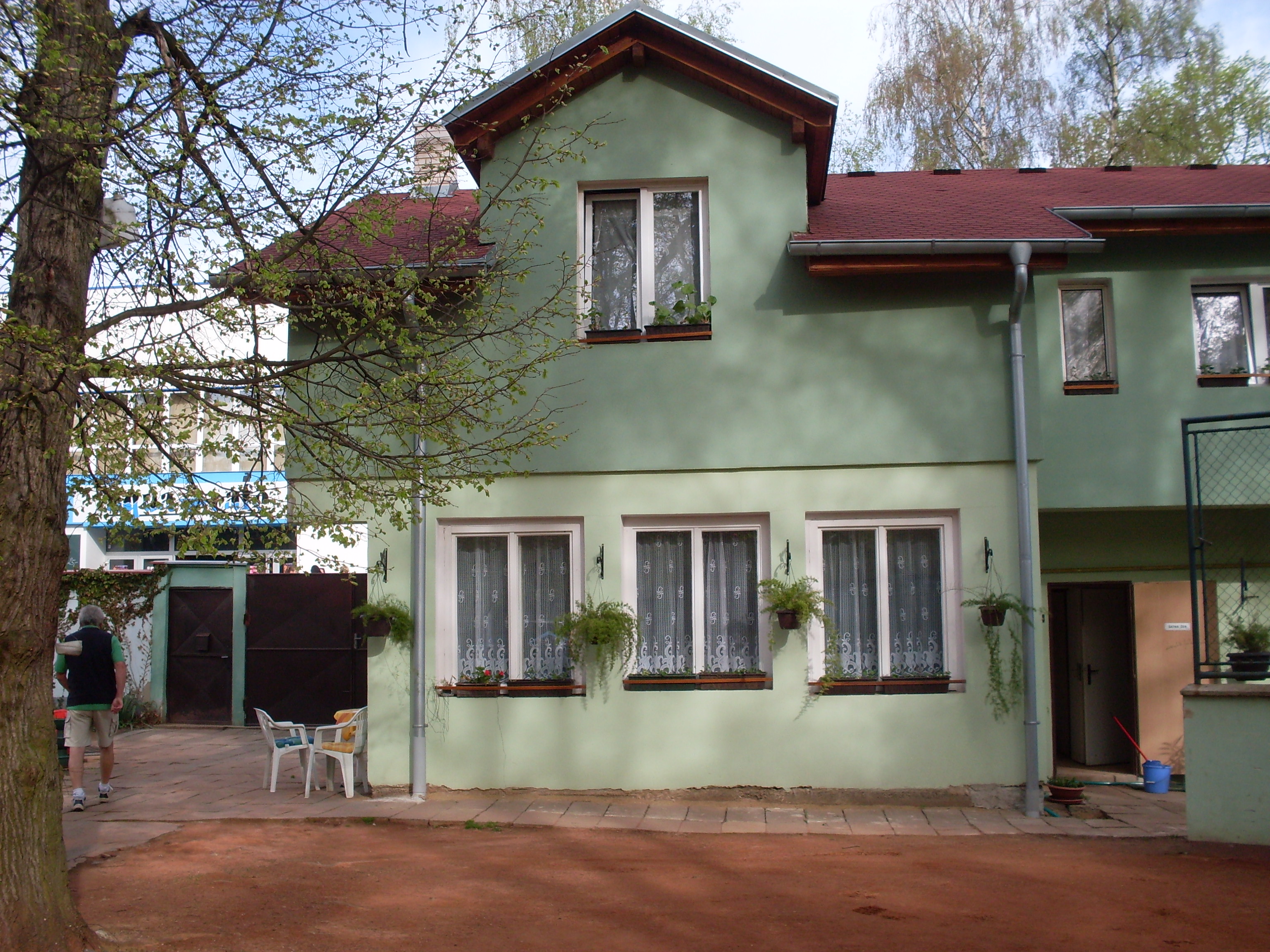 TENIS DLI SLETIŠTĚ foto 3