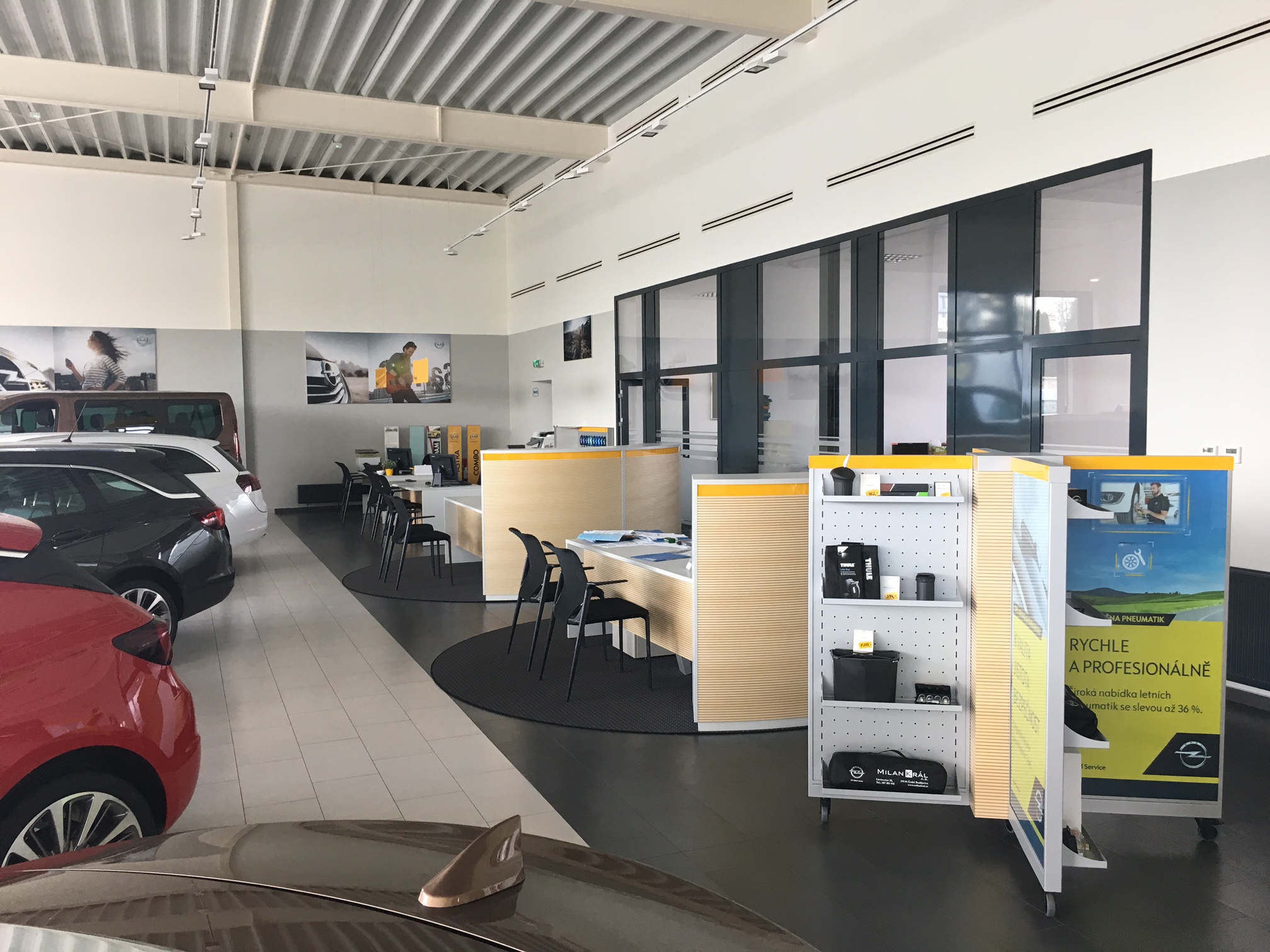 Opel MNC auto foto 5