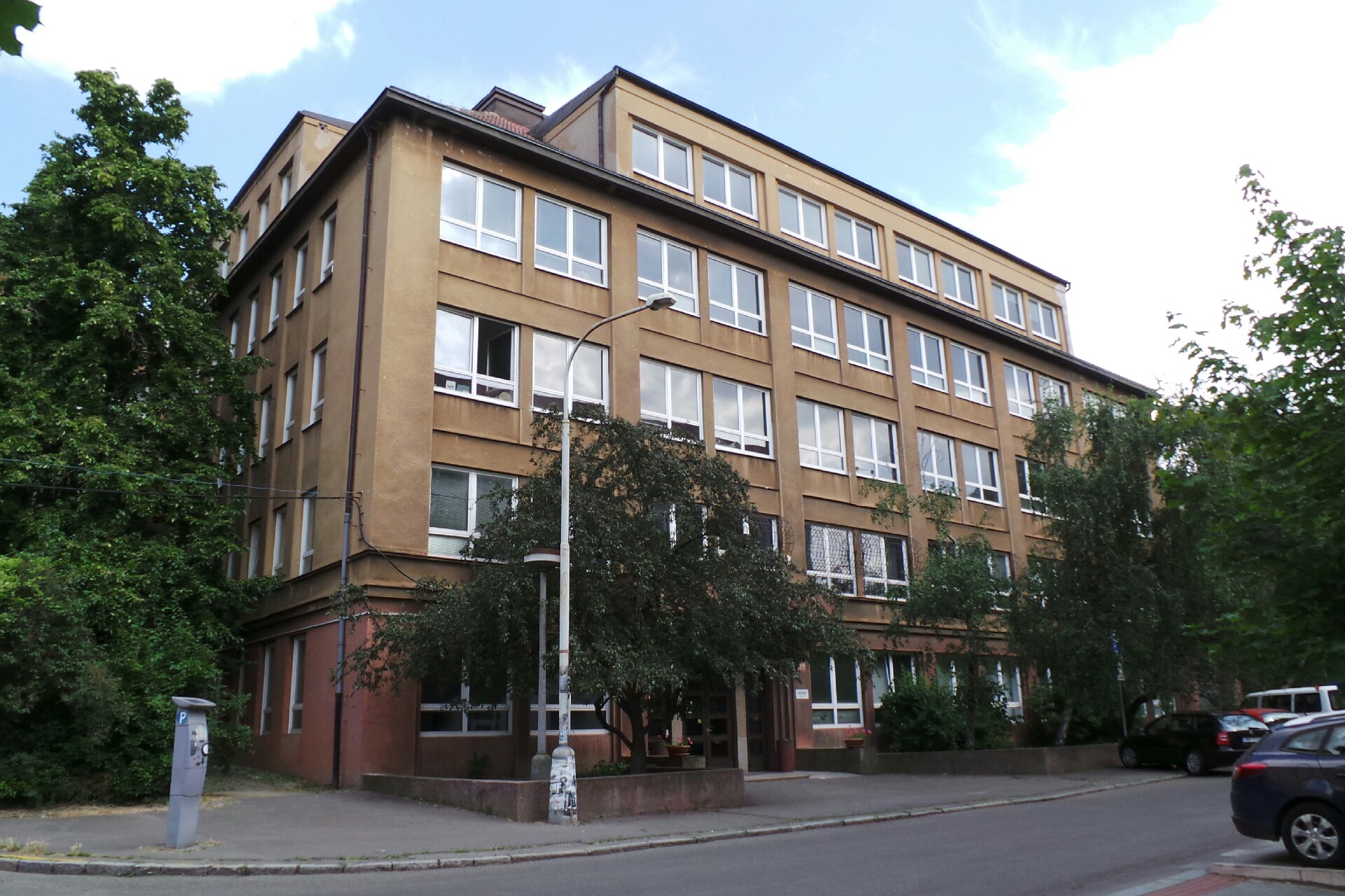 České vysoké učení technické v Praze - Ústav soudního znalectví v dopravě Fakulty dopravní