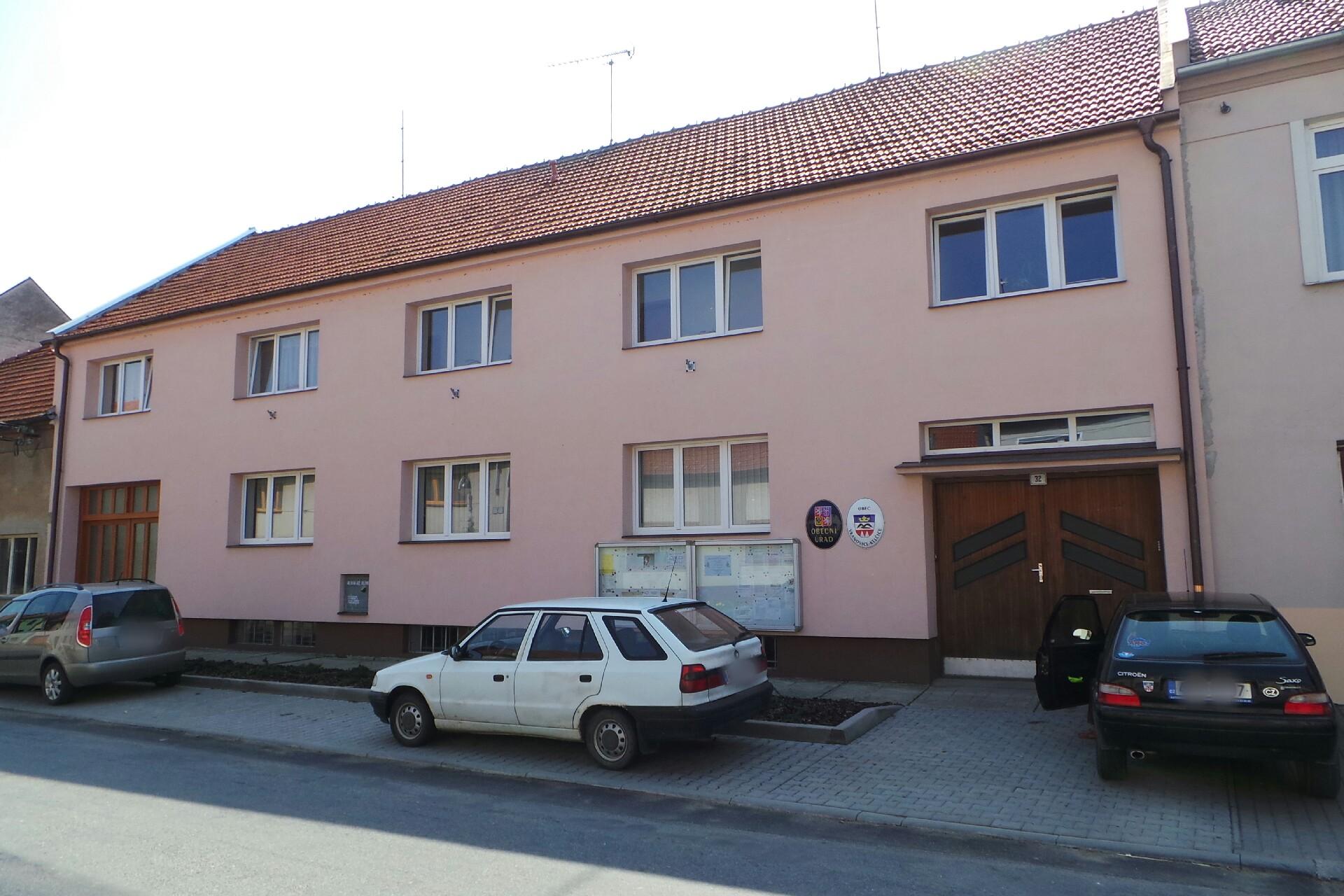Vranovice-Kelčice - obecní úřad foto 1