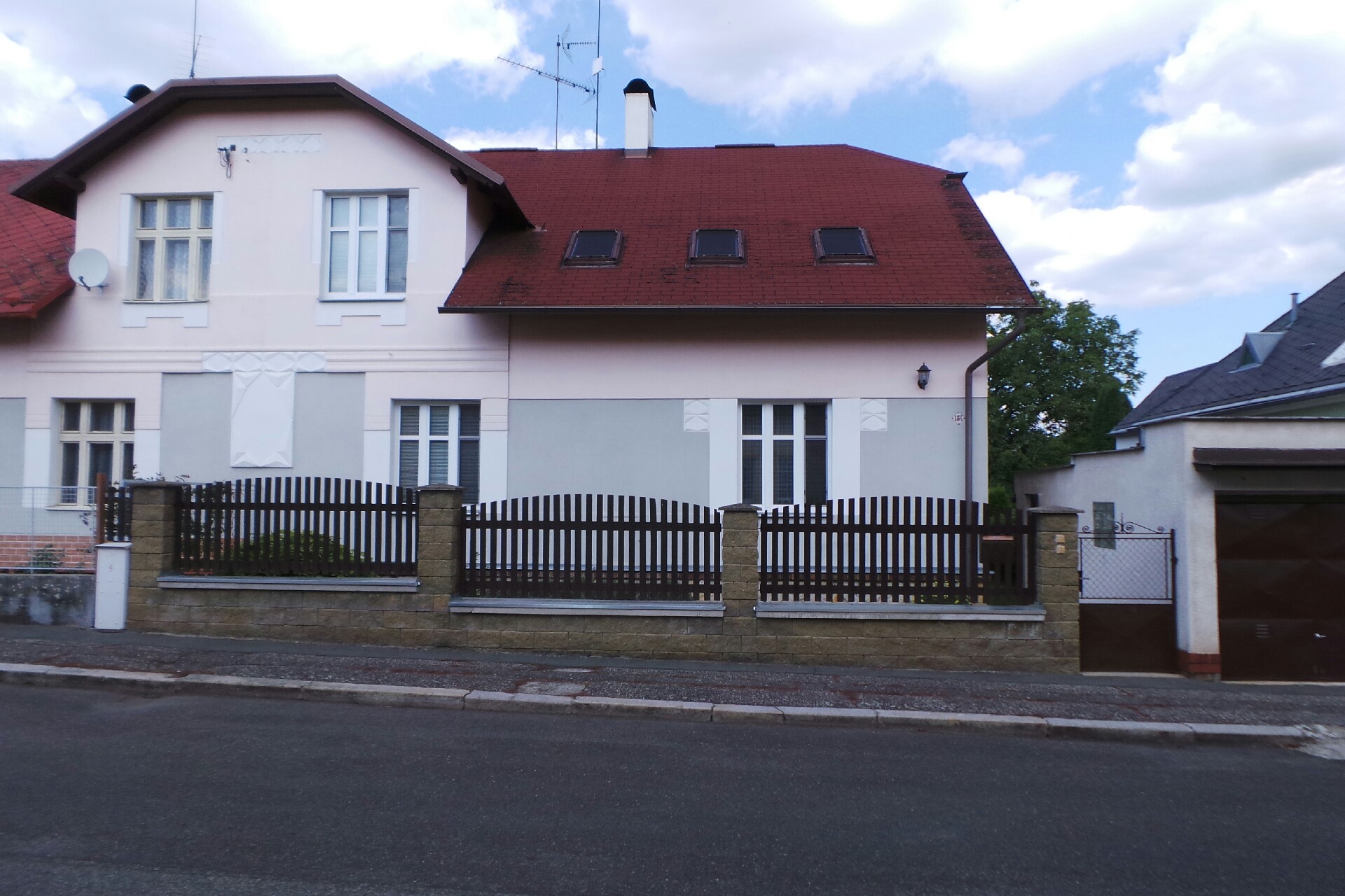 Ing. Petr Hübner - tesařské a pokrývačské práce