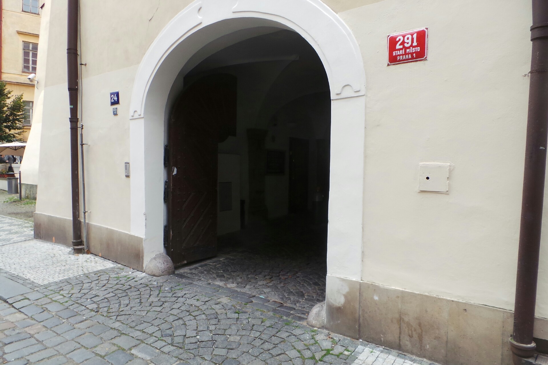 Personal Image Design, s.r.o.