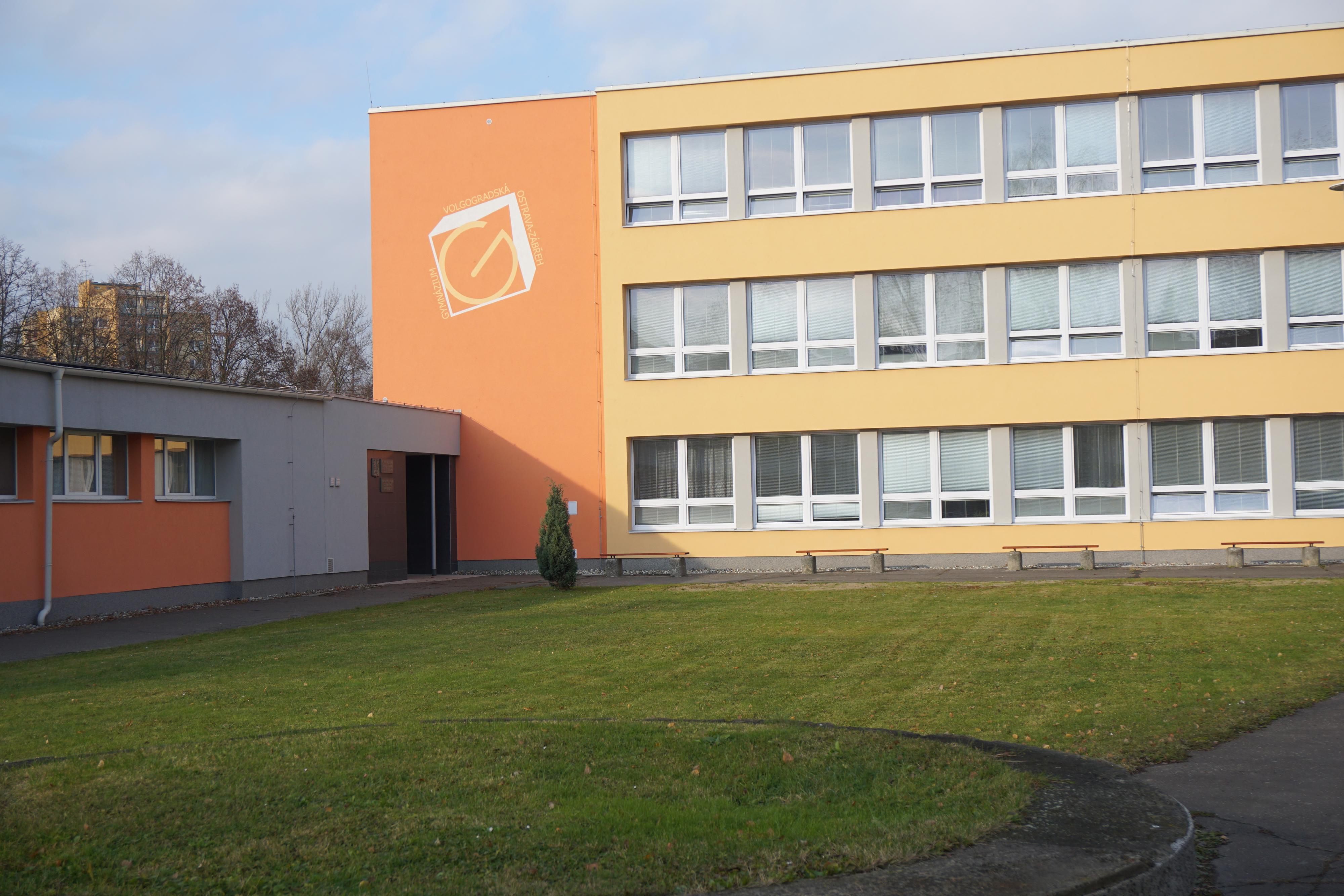Gymnázium Ostrava-Zábřeh foto 2