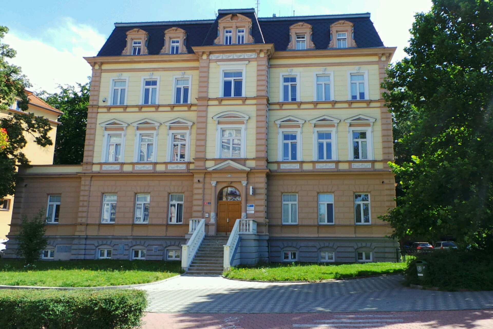 Policie ČR - Obvodní oddělení Karlovy Vary - město