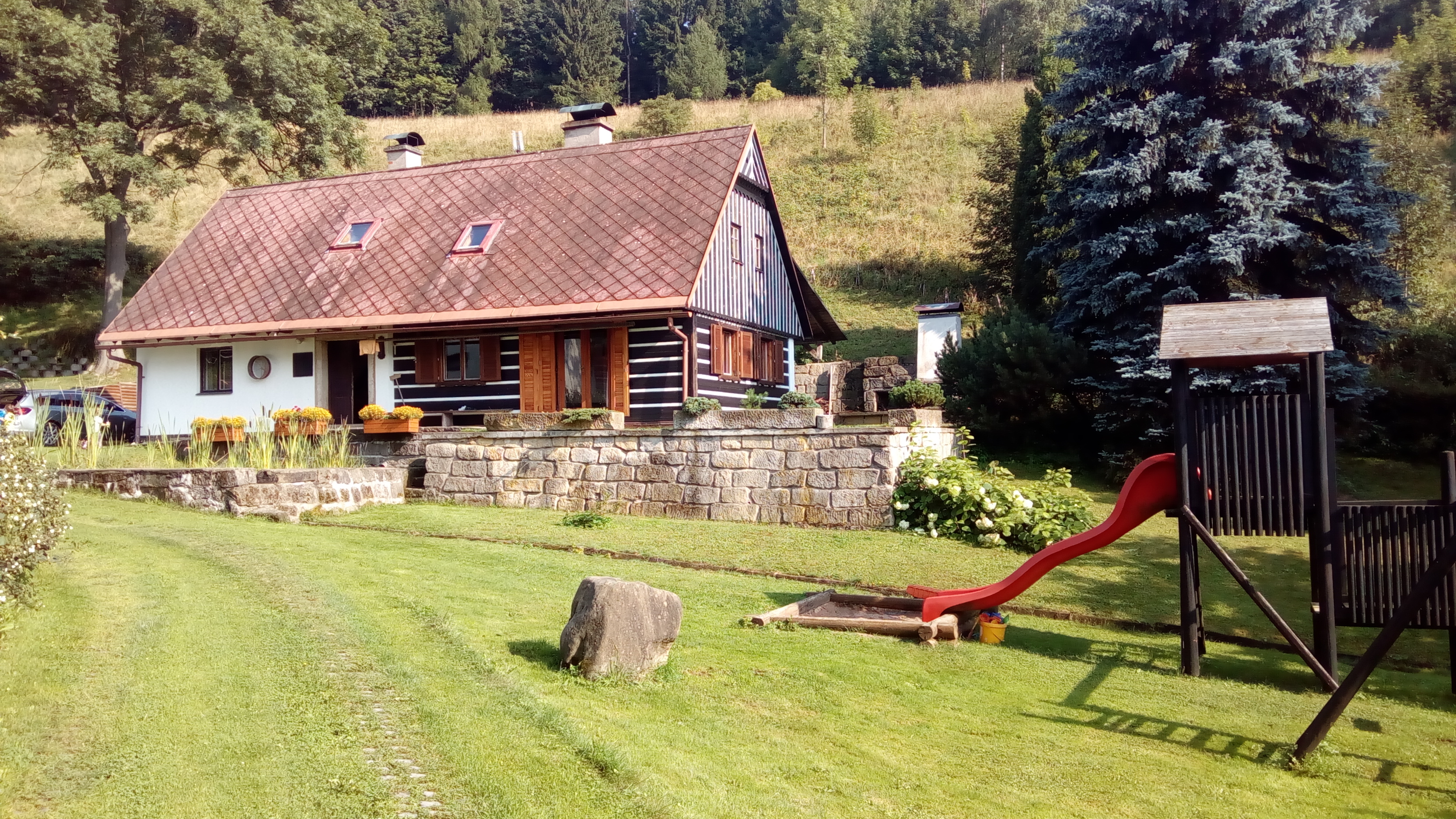 Rekreační chata Jiráskovy Skály