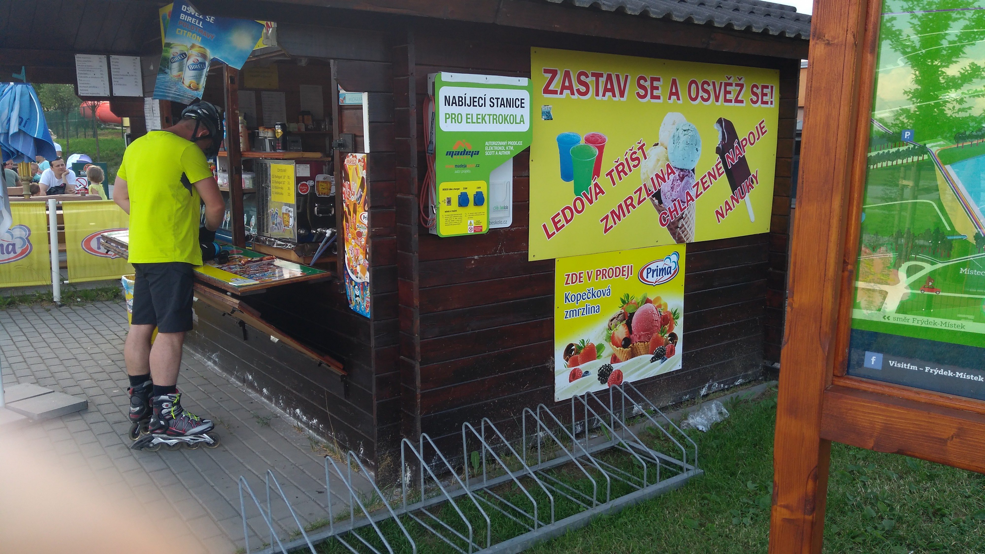 Nabíjecí stanice foto 2