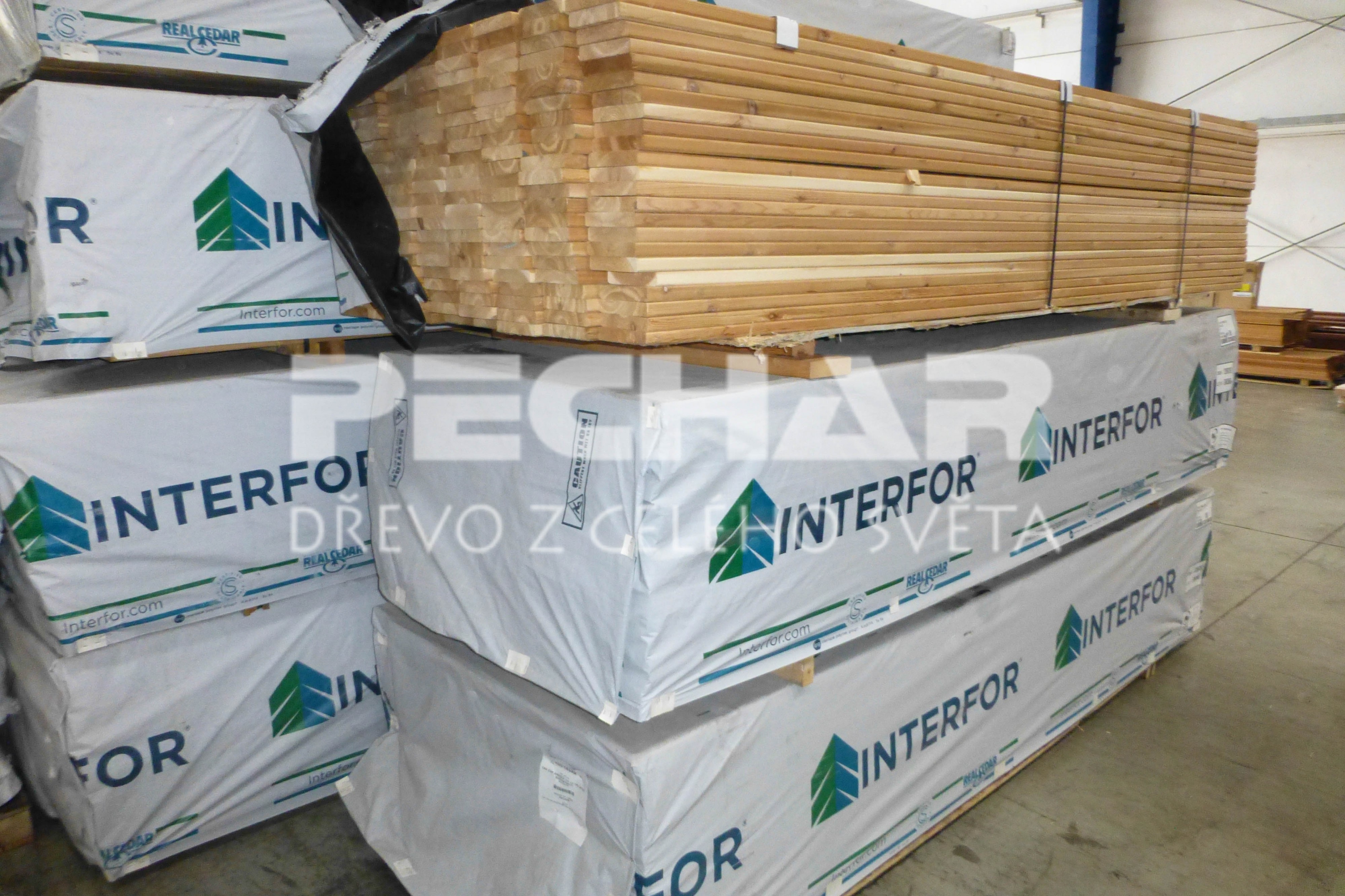 PECHAR DŘEVOIMPORT foto 2