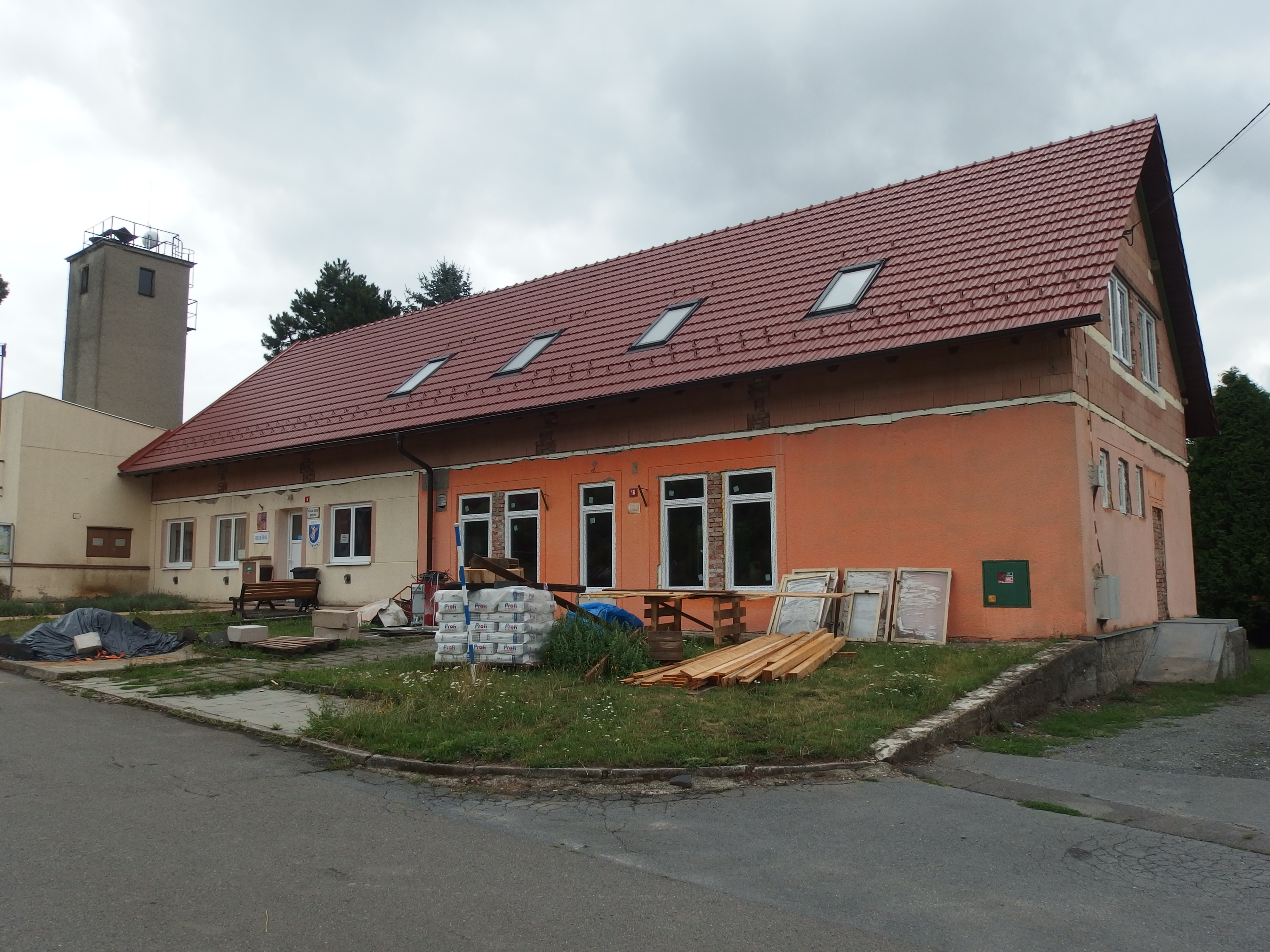 Sobíšky - obecní úřad