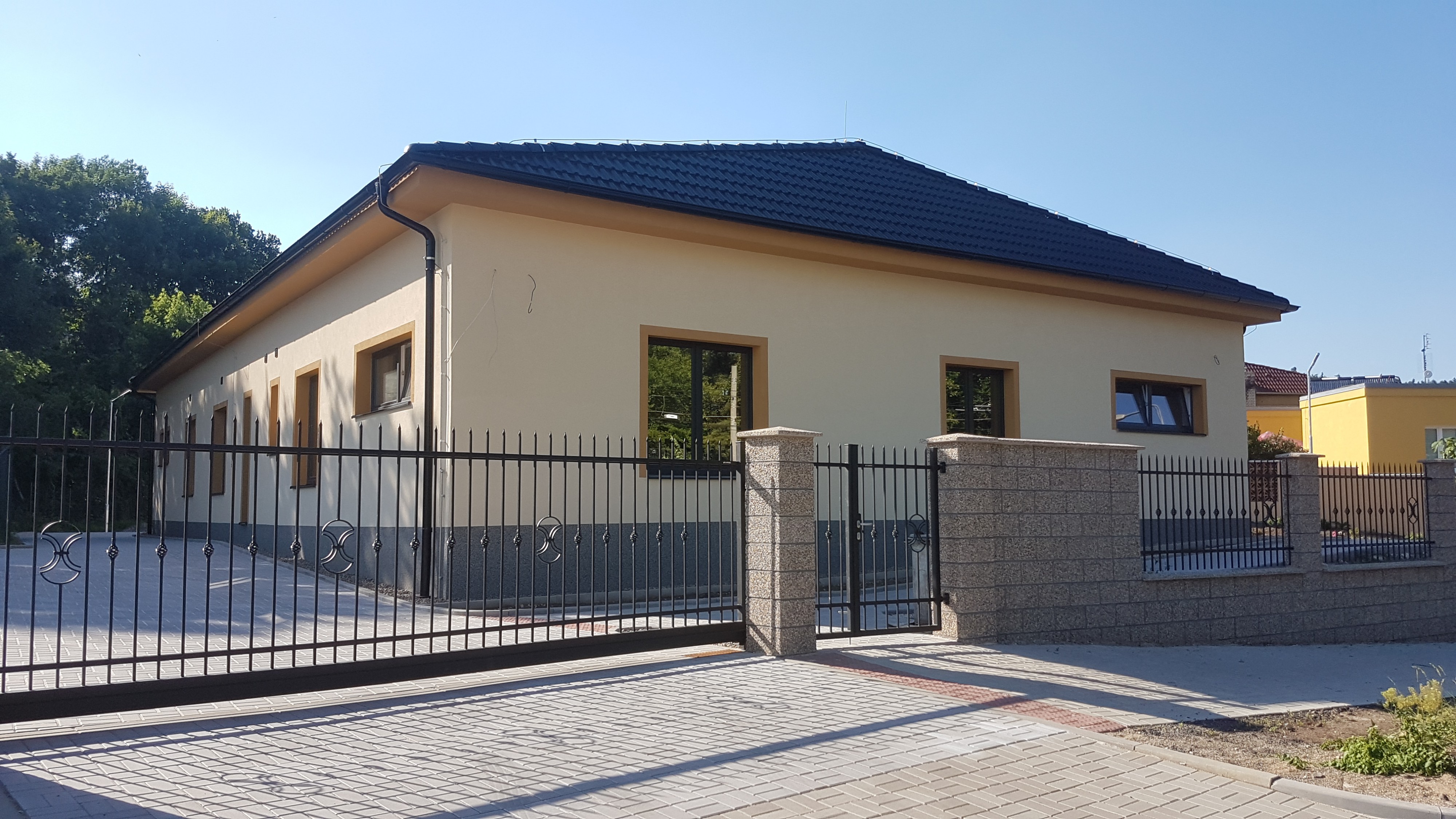 Zubní Jirkov s.r.o. - MDDr. Eliška Marišková