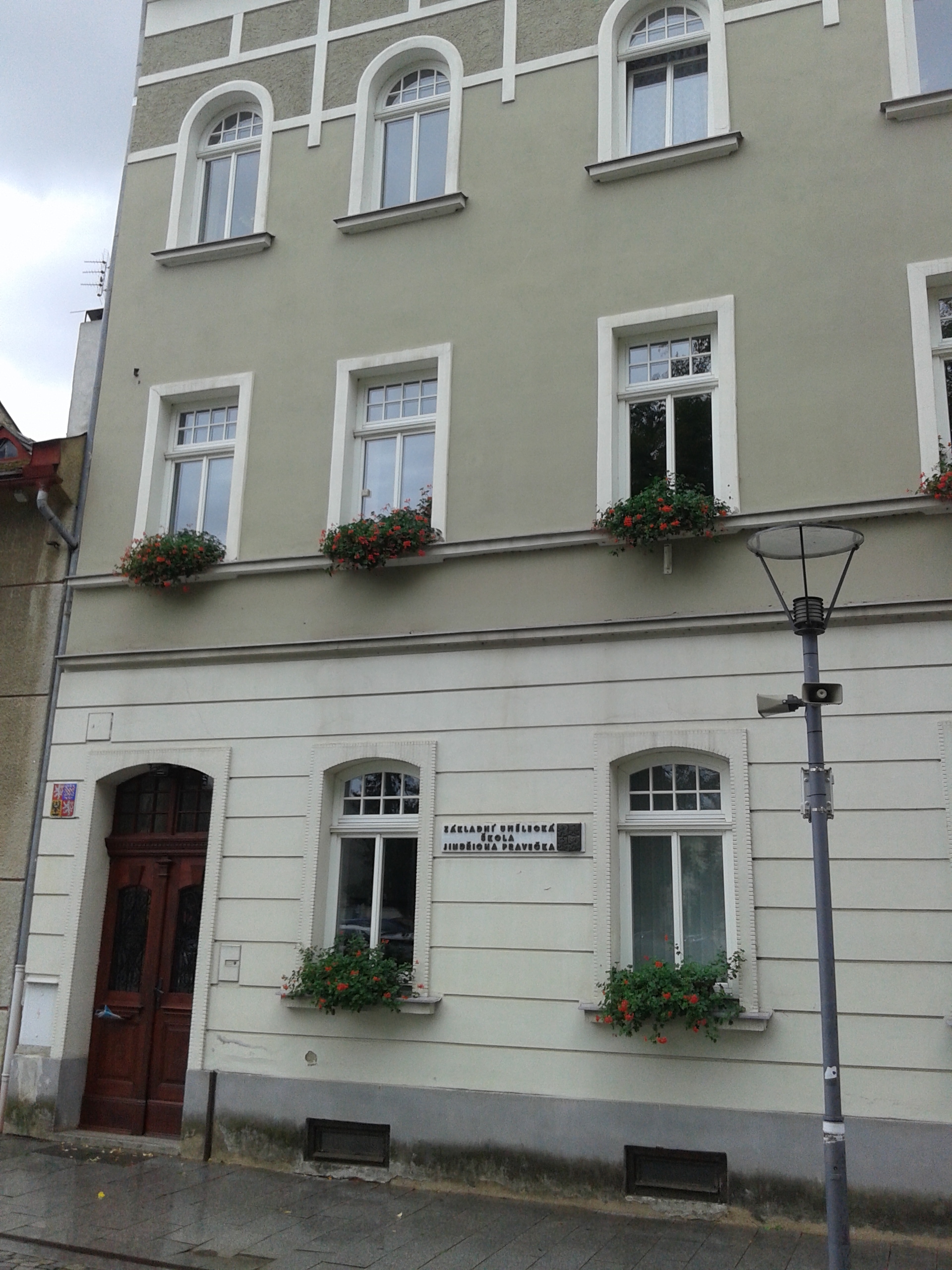 Základní umělecká škola Jindřicha Pravečka foto 1