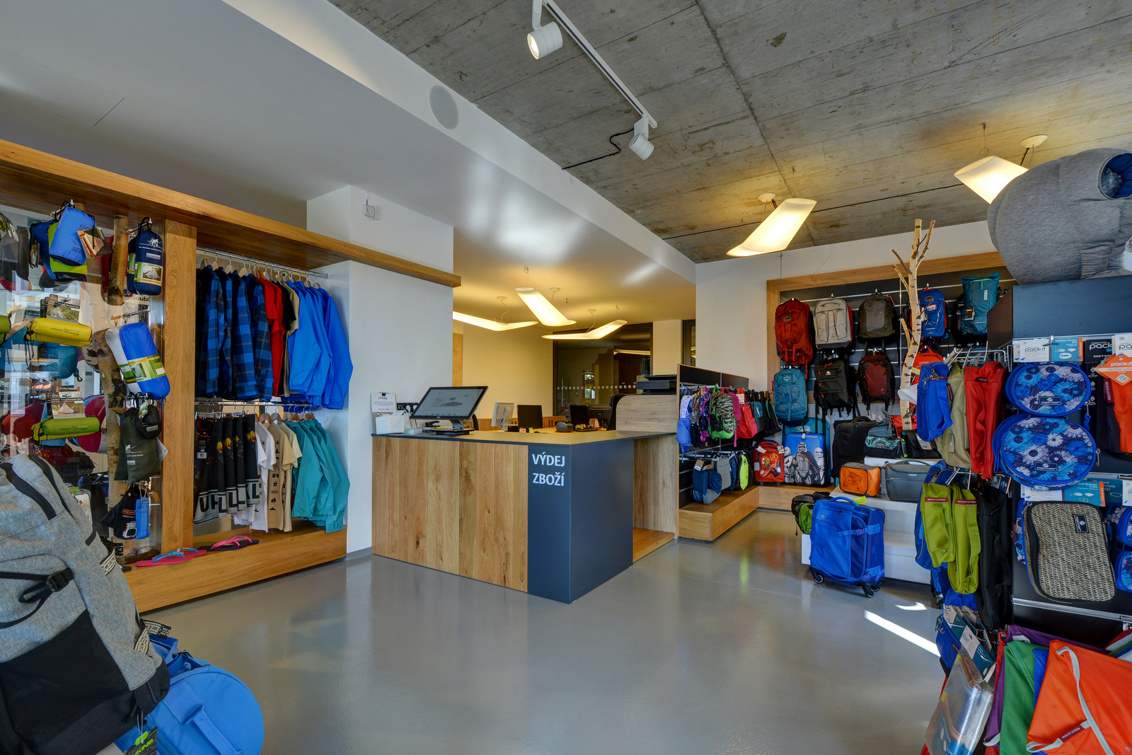 Cestovatelský obchod